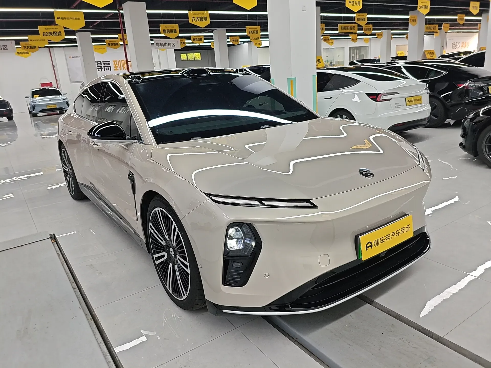 NIO ET9
