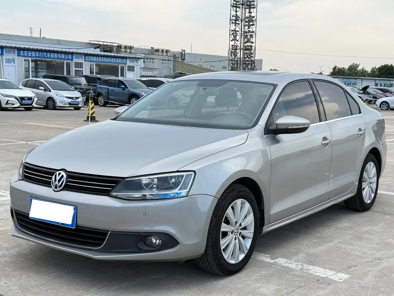 Volkswagen Sagitar