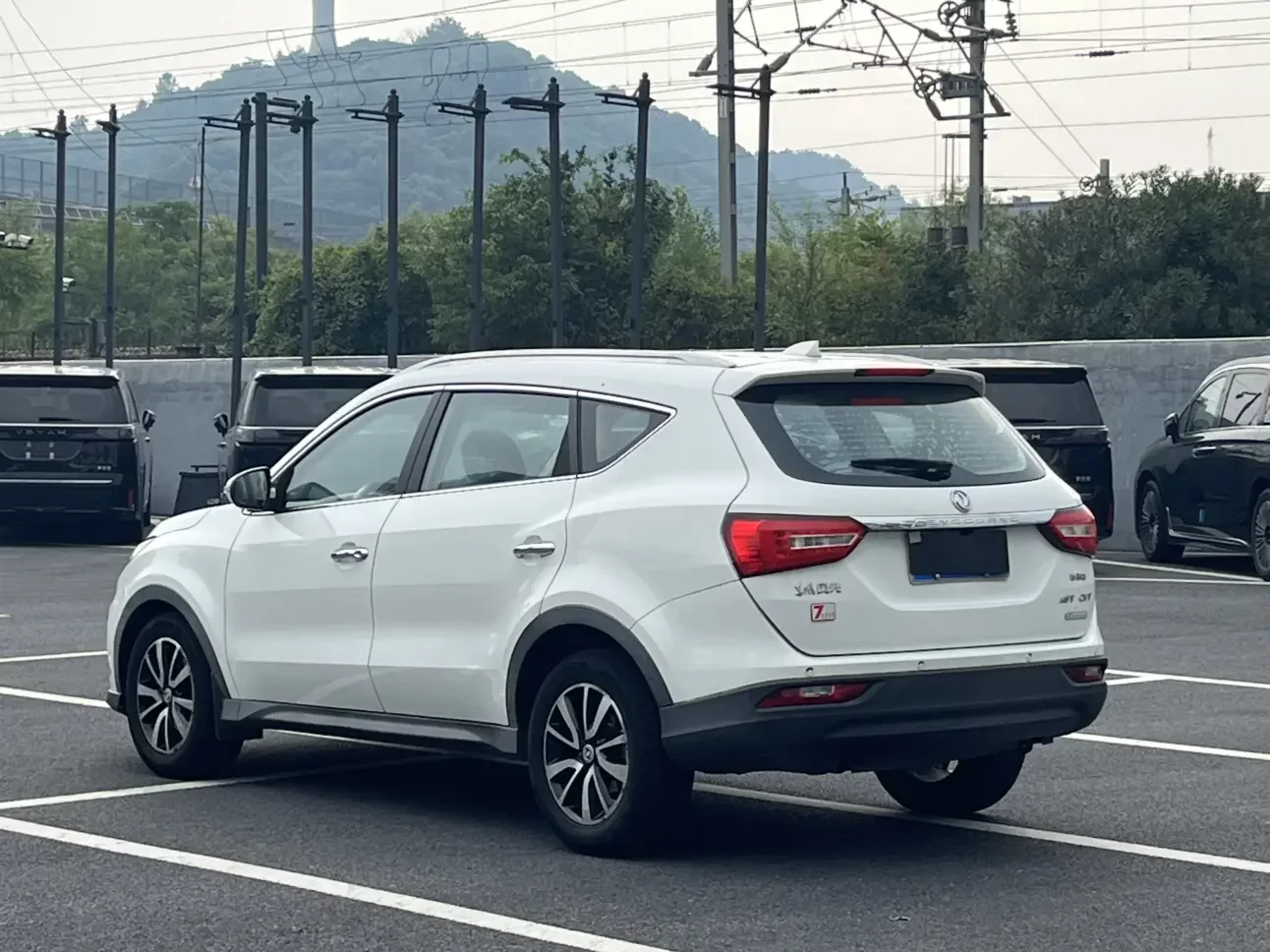 Dongfeng Fengon 580