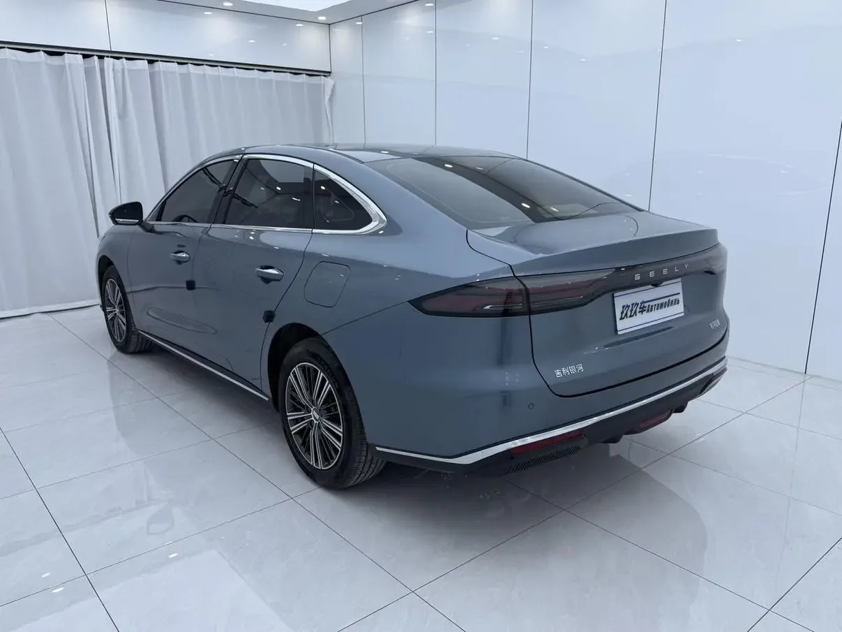 Geely Galaxy Star 6