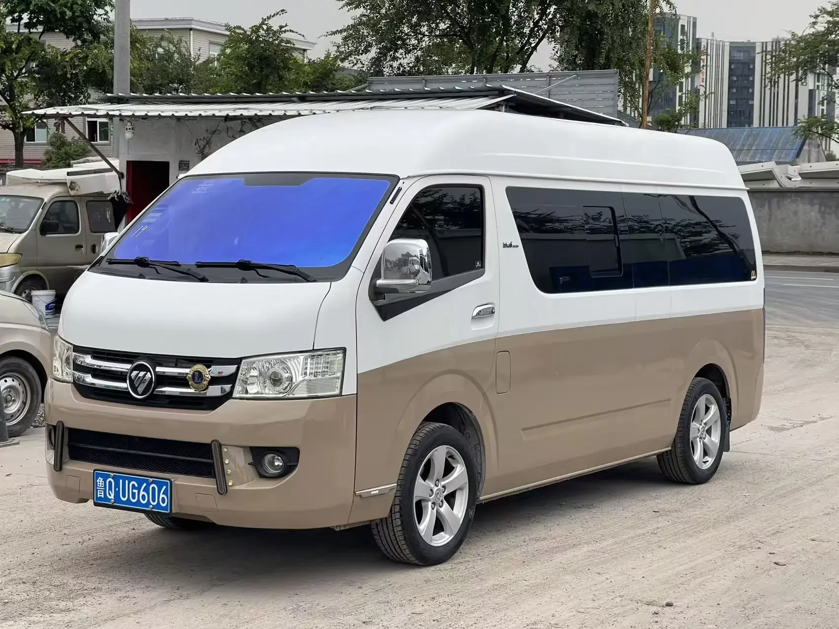 Foton Landscape G7