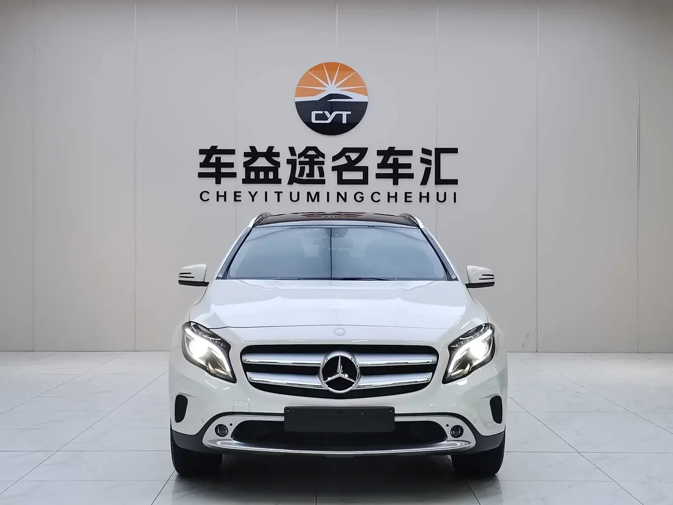 Mercedes-Benz GLA