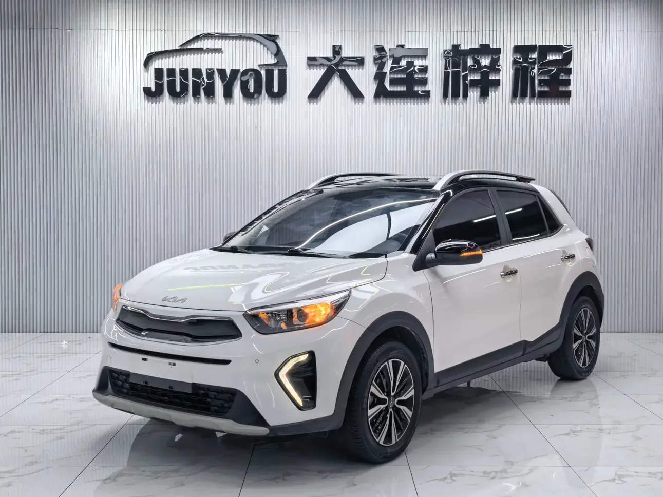 Kia KX1