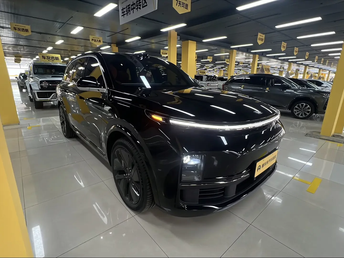 Lixiang L8