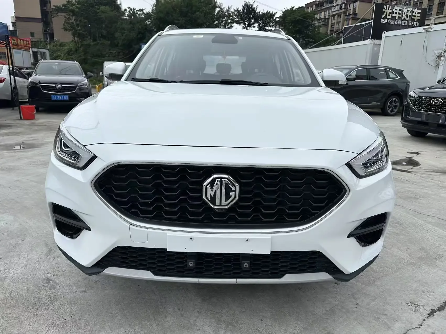MG ZS
