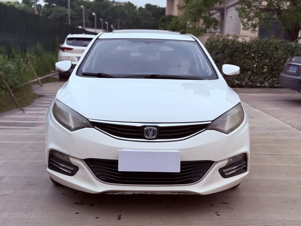 Changan Eado XT