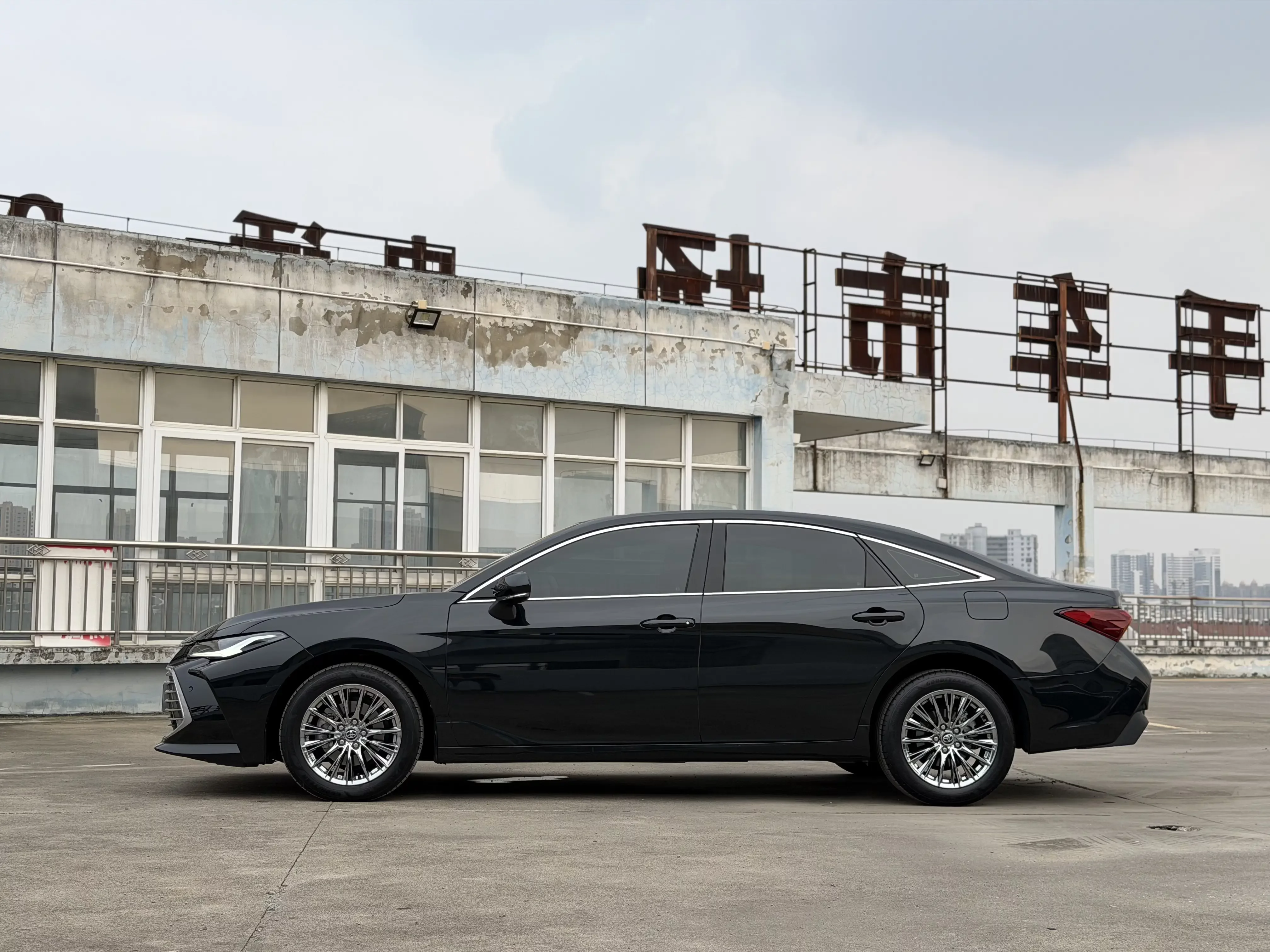 Toyota Avalon