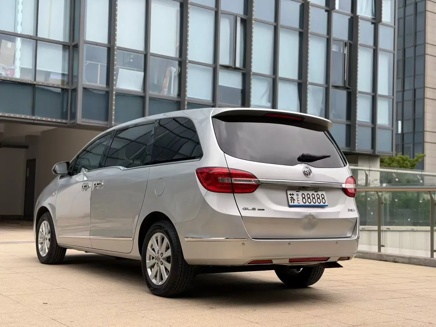 Buick GL8