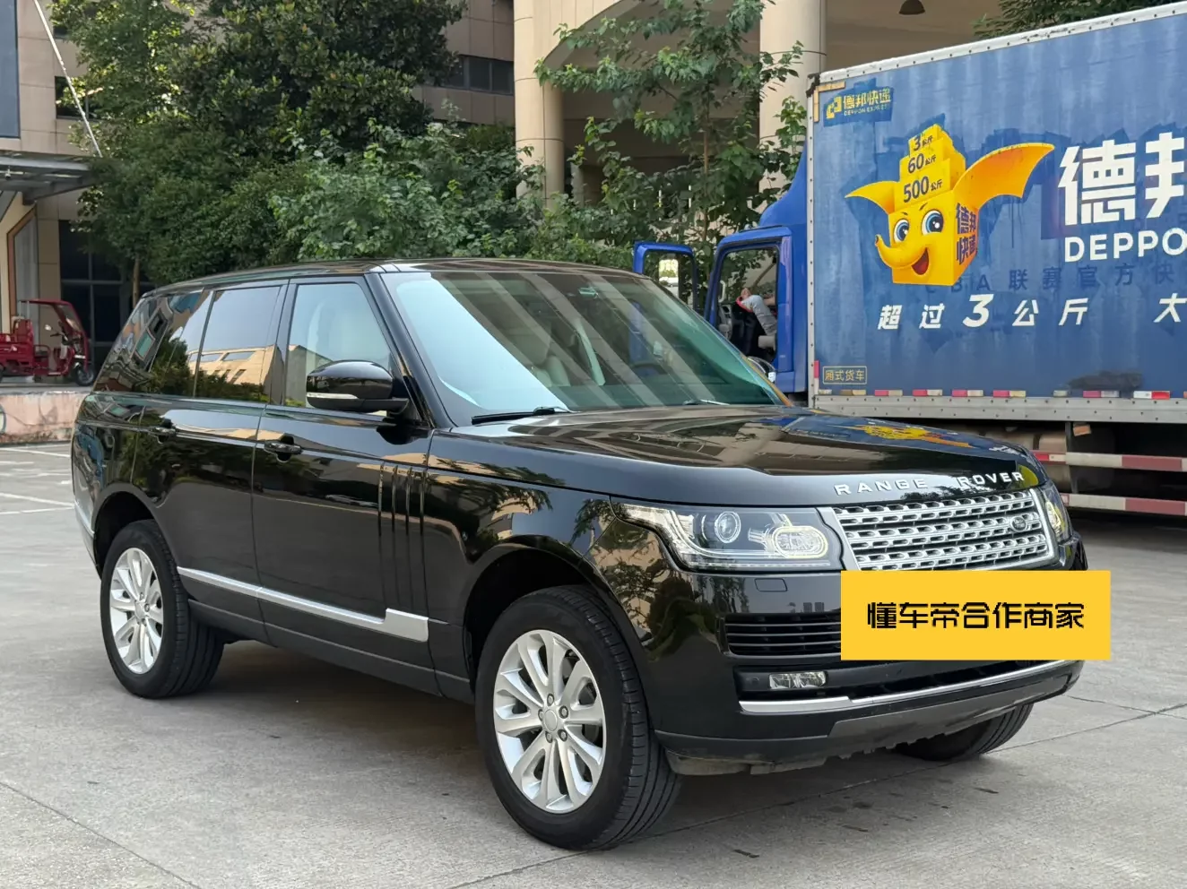Land Rover range rover