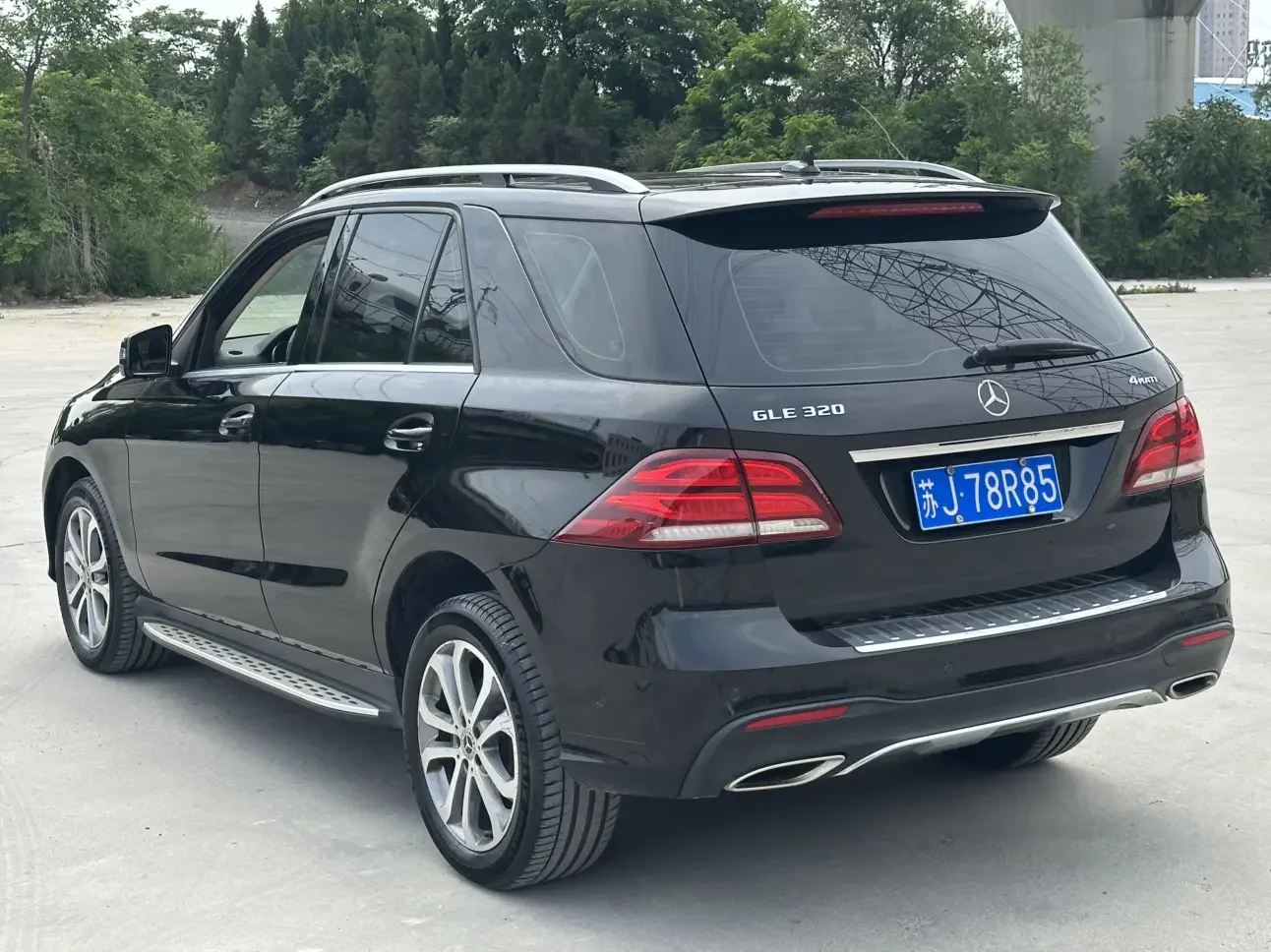 Mercedes-Benz GLE (Imported)