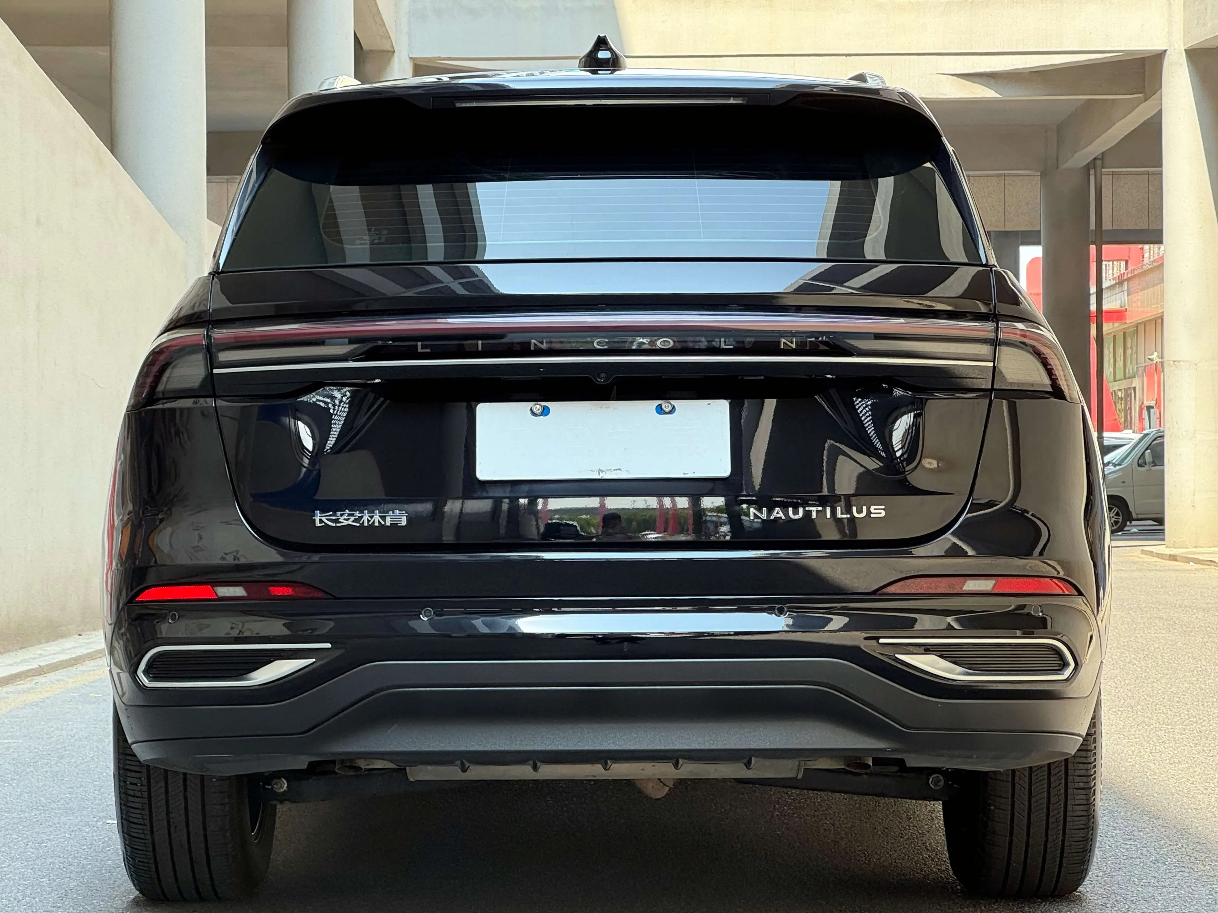 Lincoln navigator