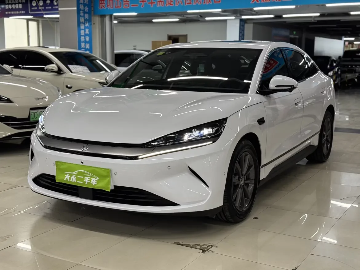 BYD Qin L EV