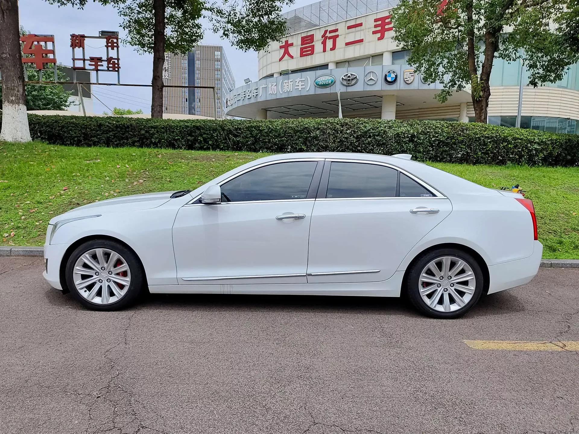 Cadillac ATS-L
