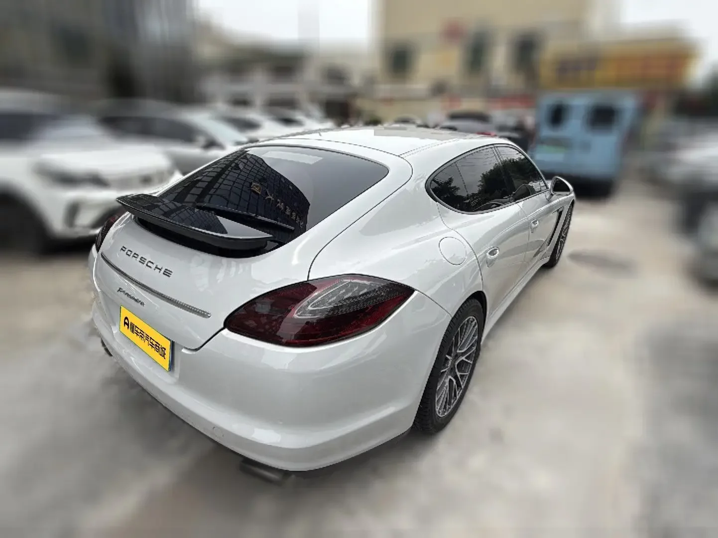 Porsche Panamera
