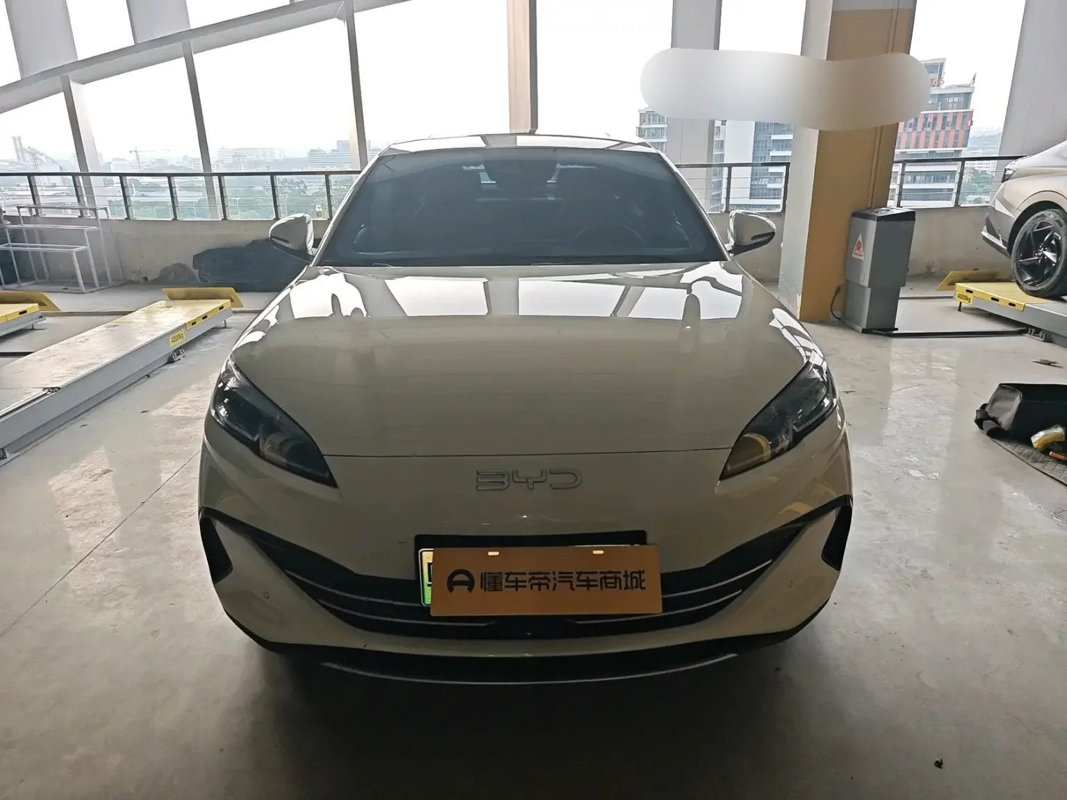 BYD Seal 06DM