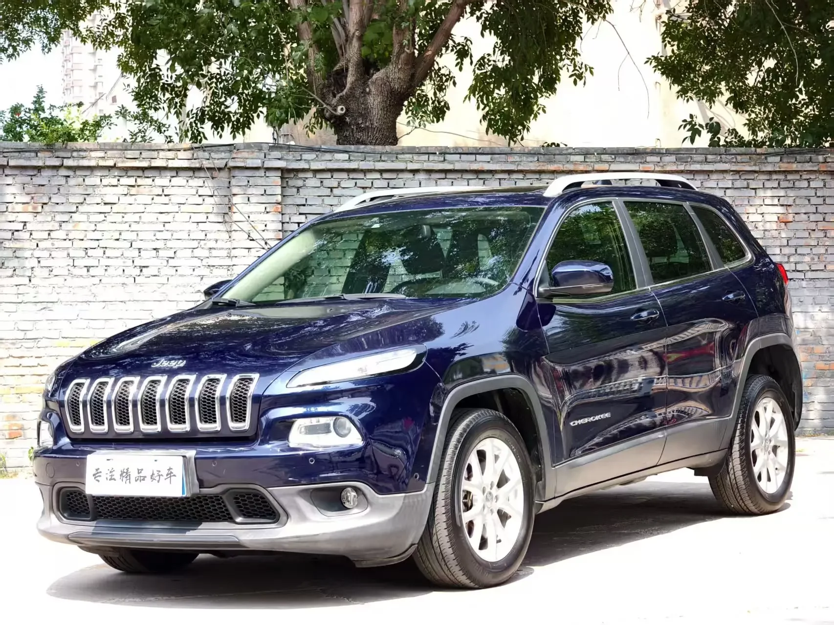 Jeep Cherokee  из Китая