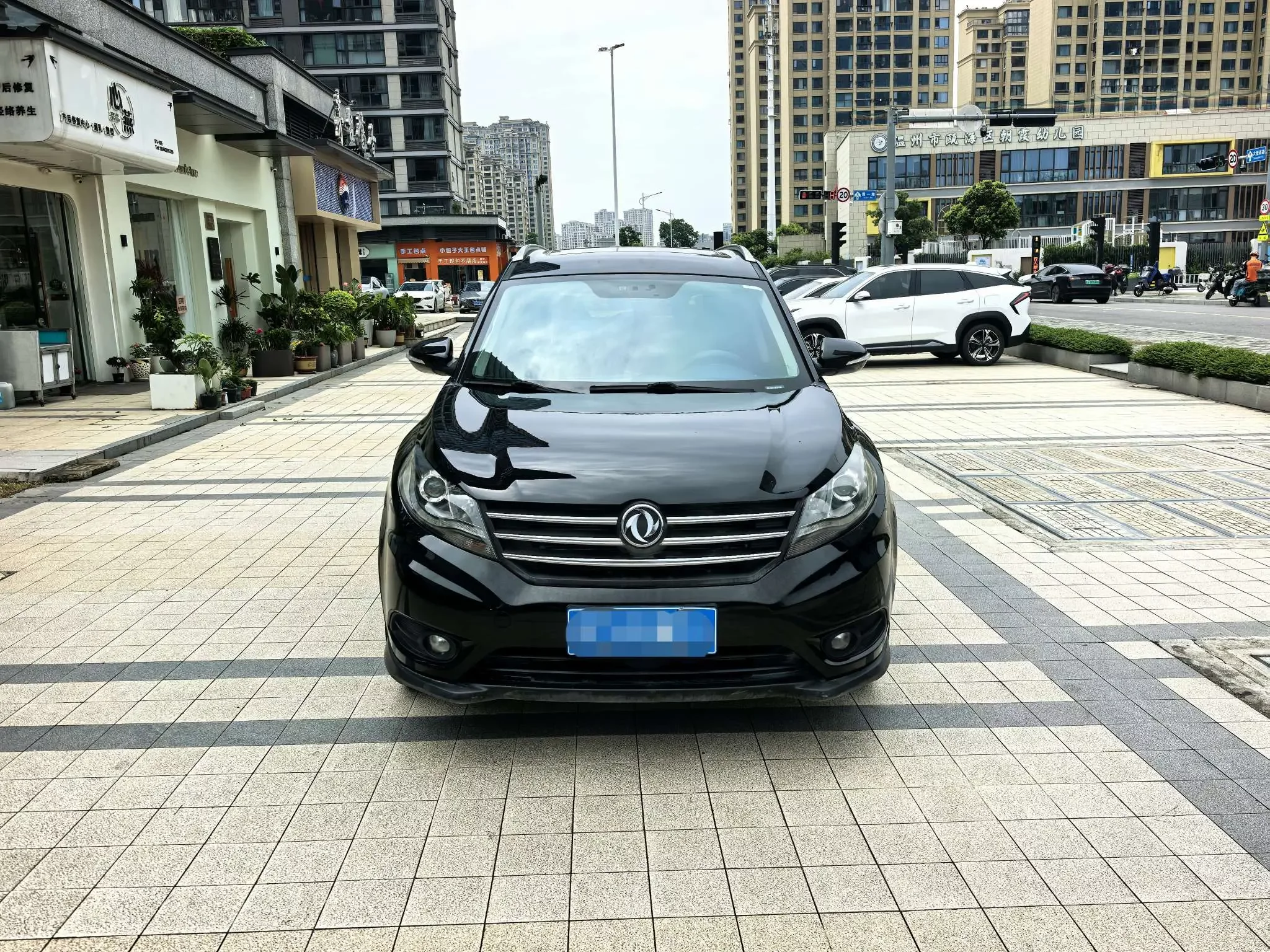 Dongfeng Fengon 580