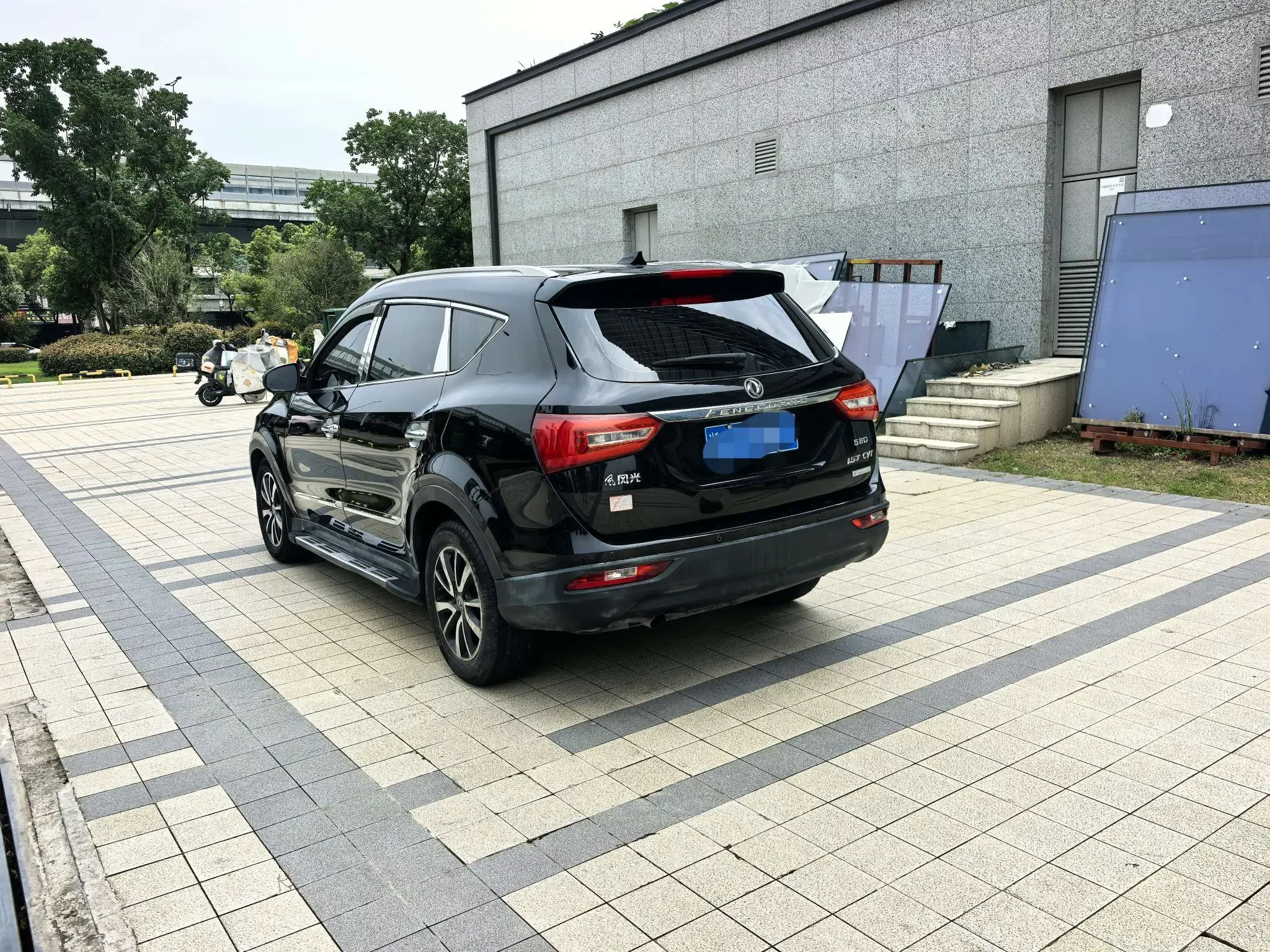 Dongfeng Fengon 580