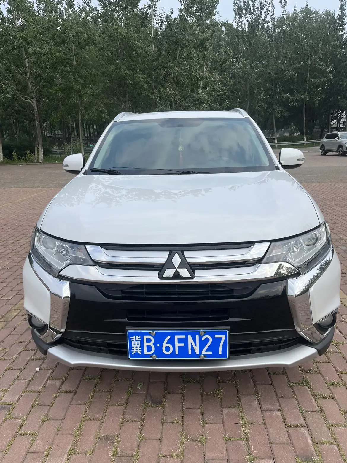Mitsubishi Outlander  из Китая