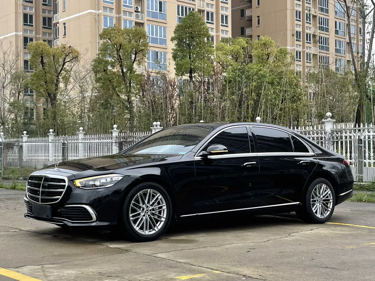 Mercedes-Benz S Class