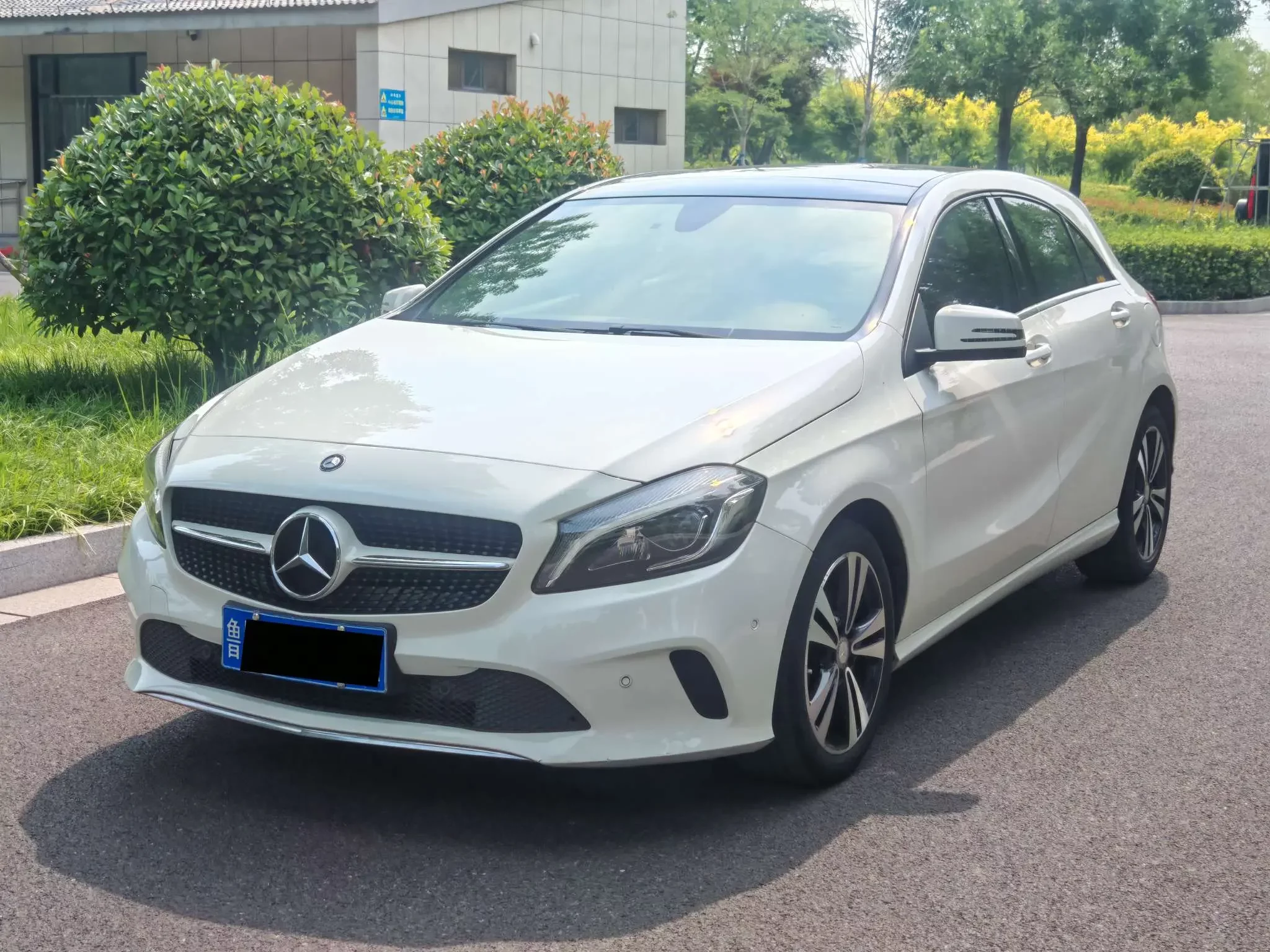 Mercedes-Benz A-Class  из Китая