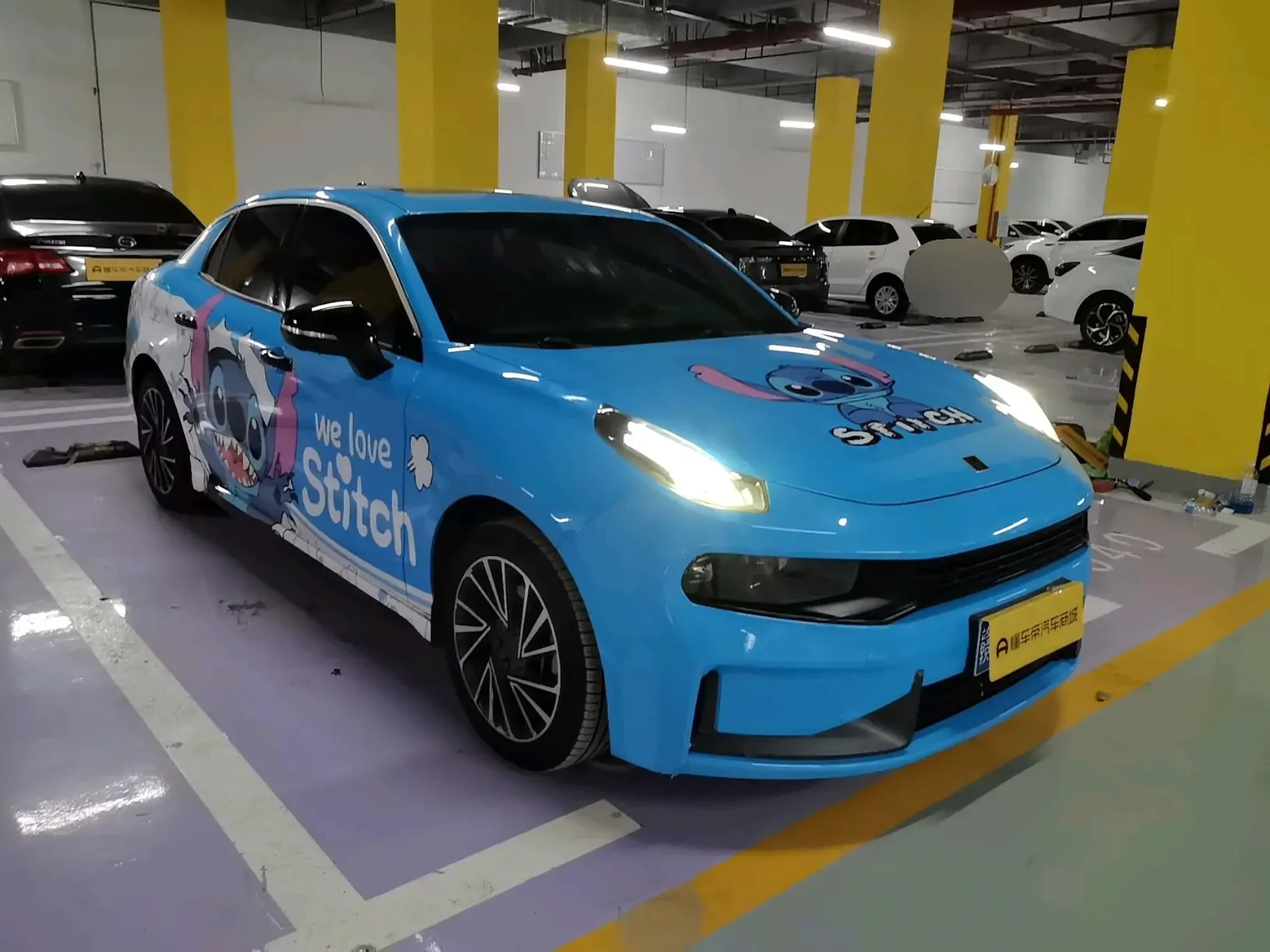 Lynk & Co 03