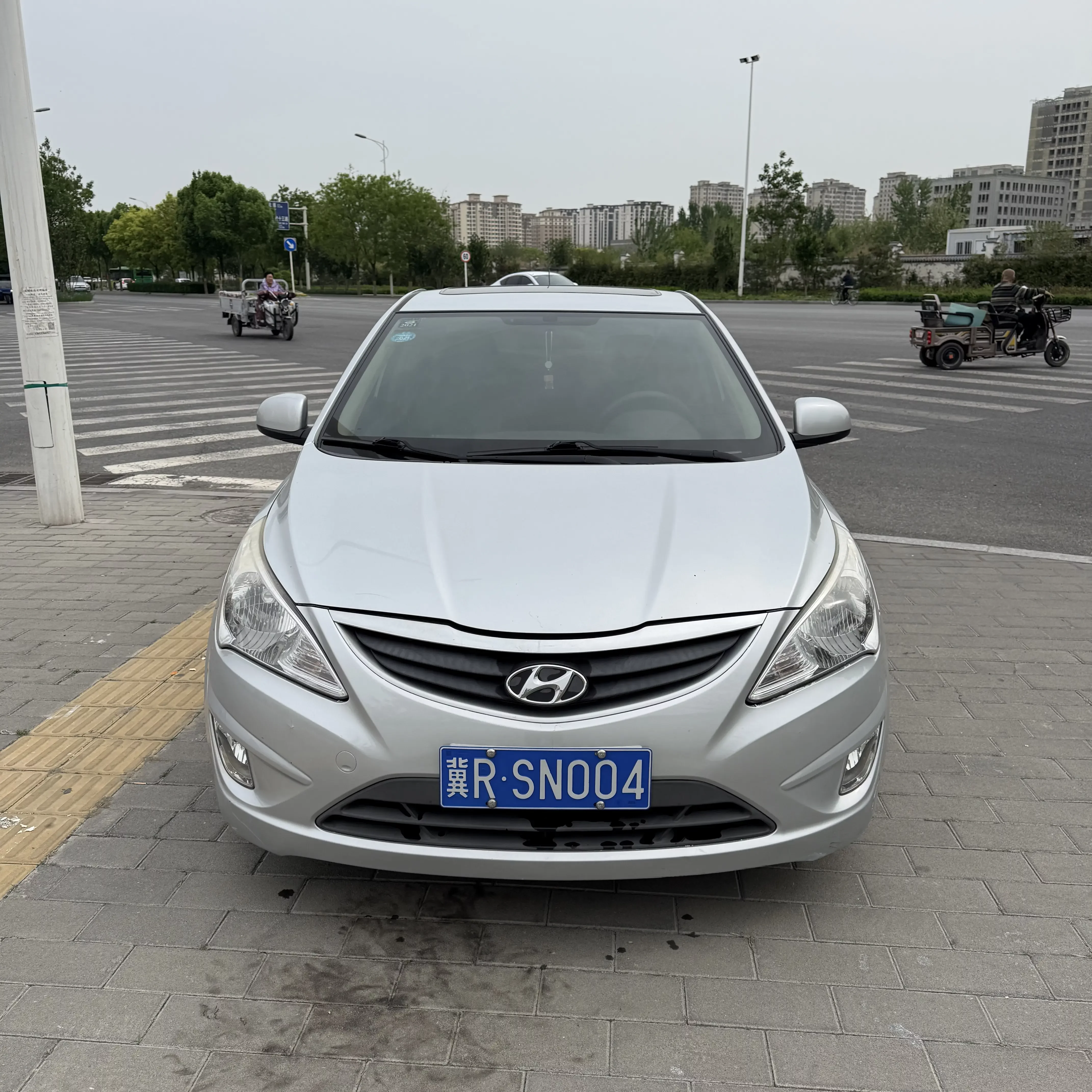 Hyundai Verna (Rena)  из Китая