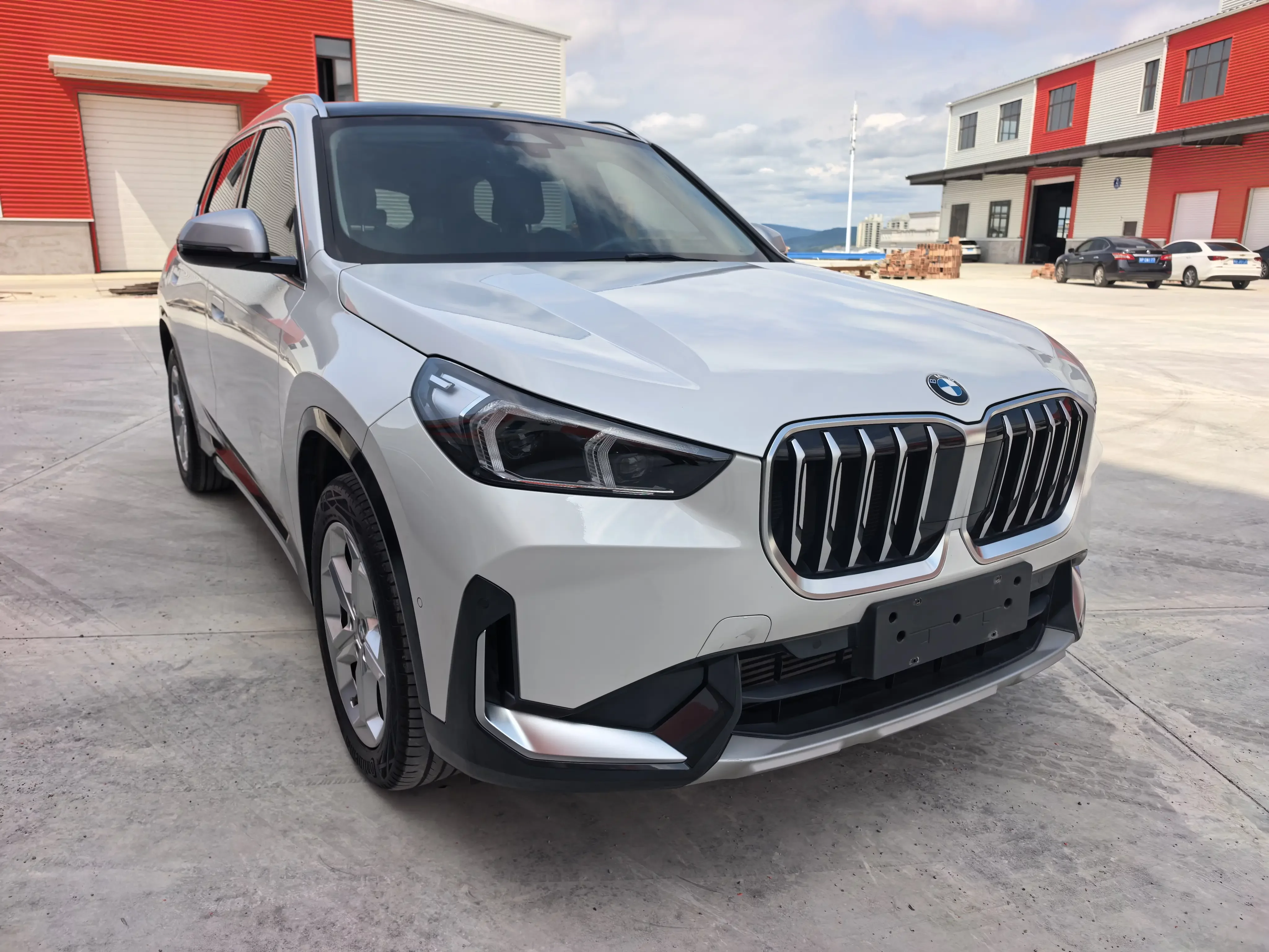BMW X1