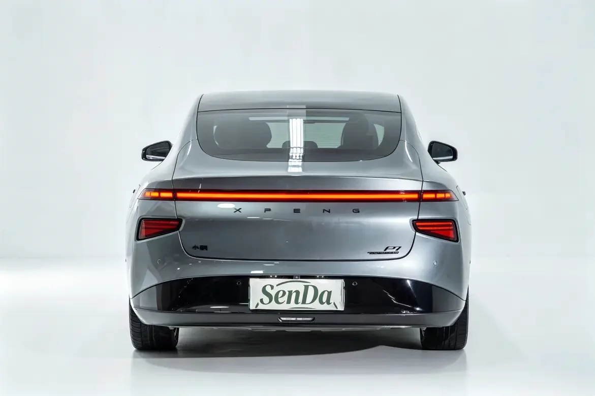 Xpeng P7