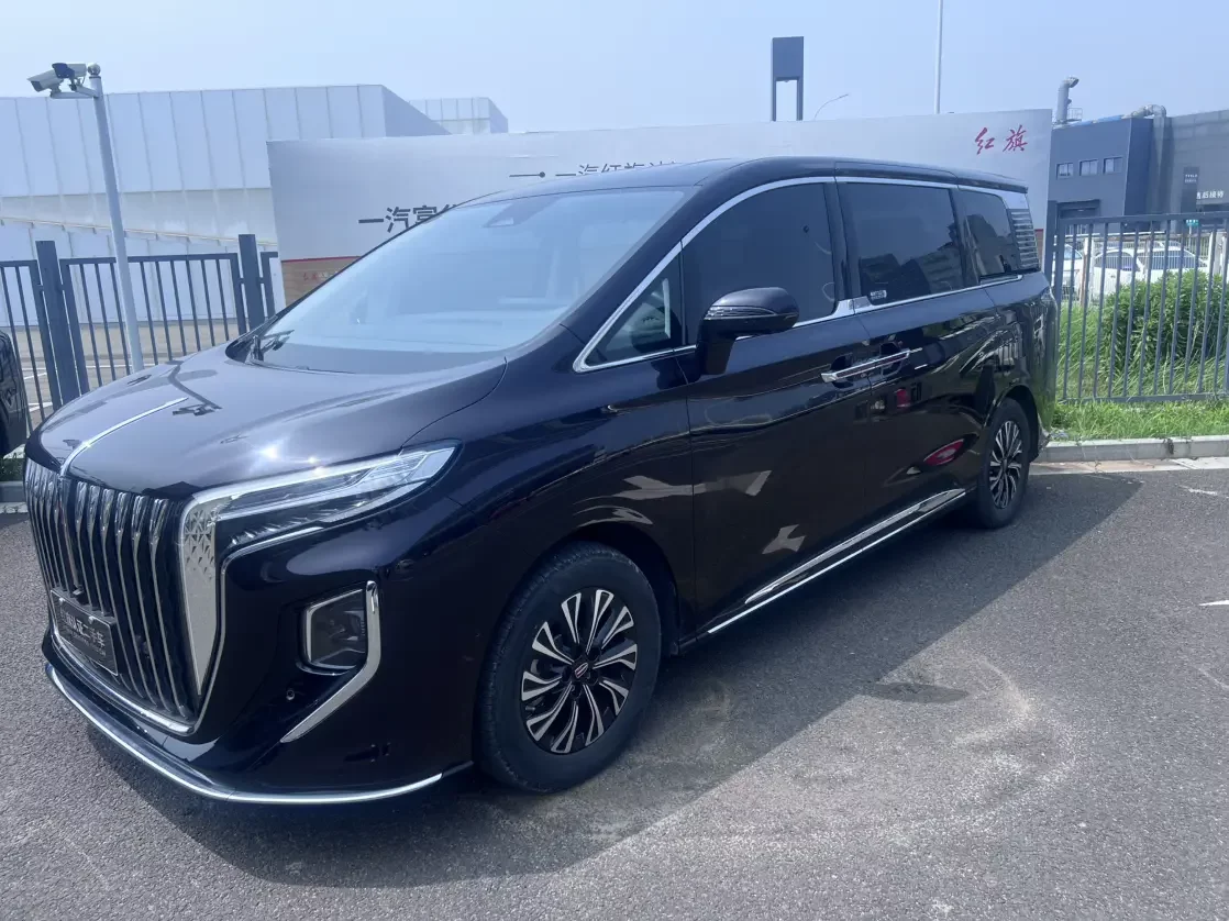 Hongqi HQ9