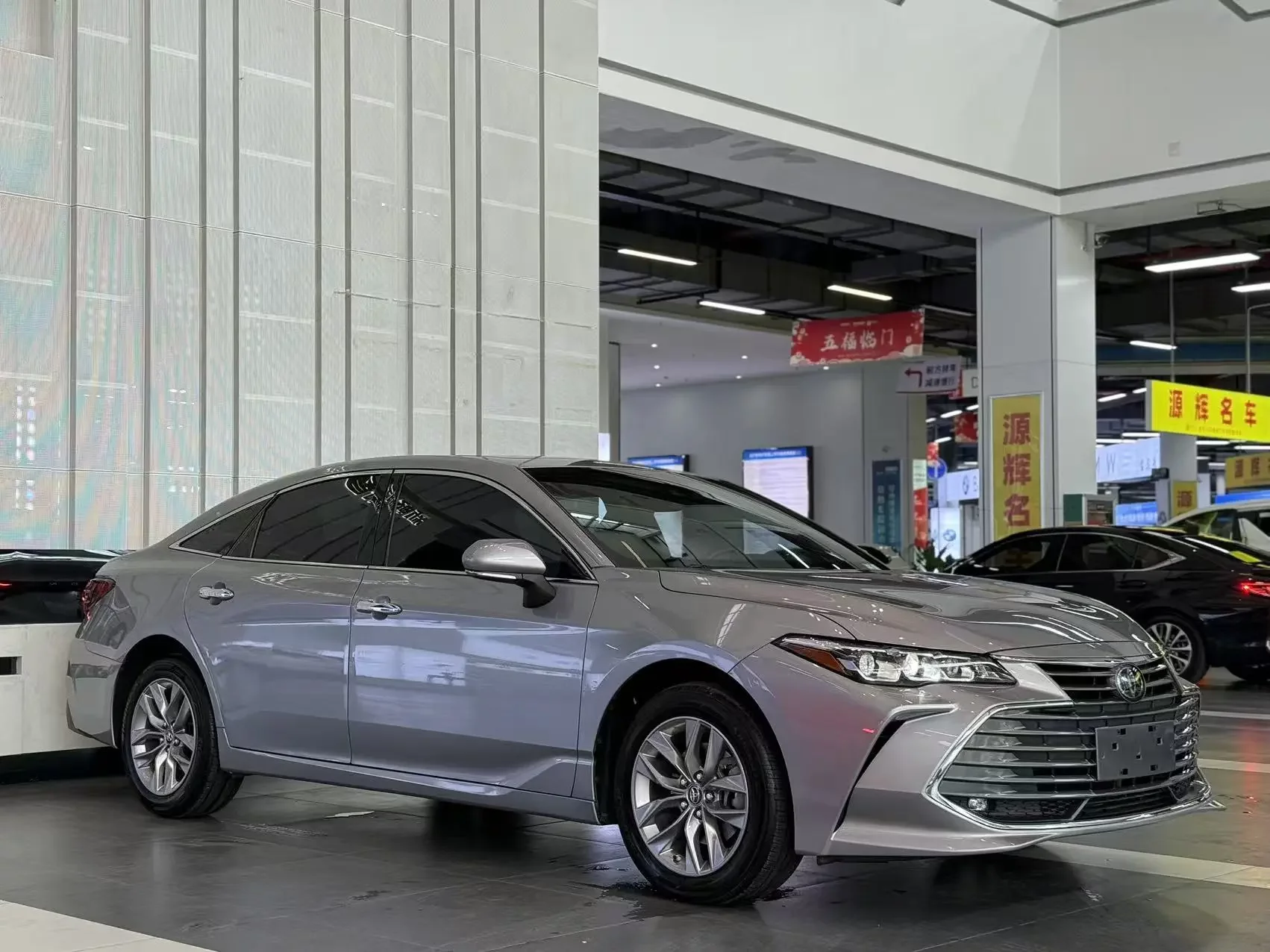 Toyota Avalon