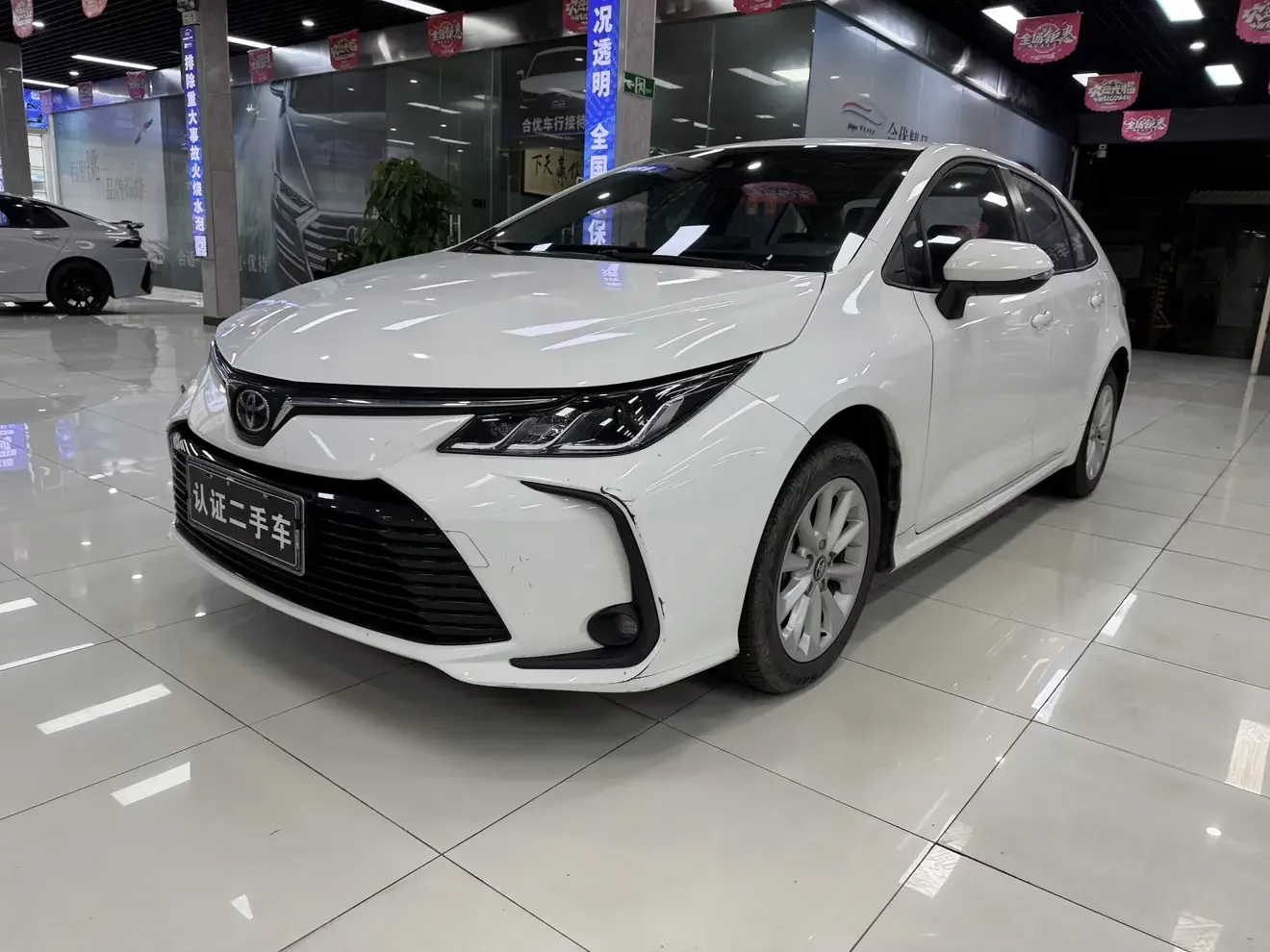 TOYOTA COROLLA