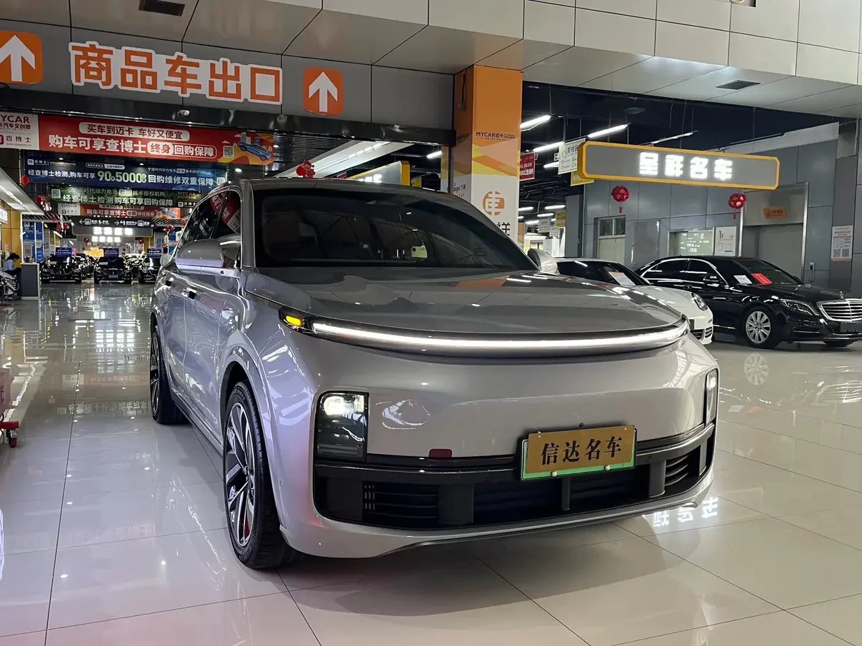 Lixiang L9