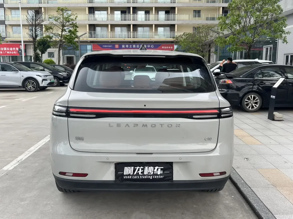 Leapmotor Zero running C10