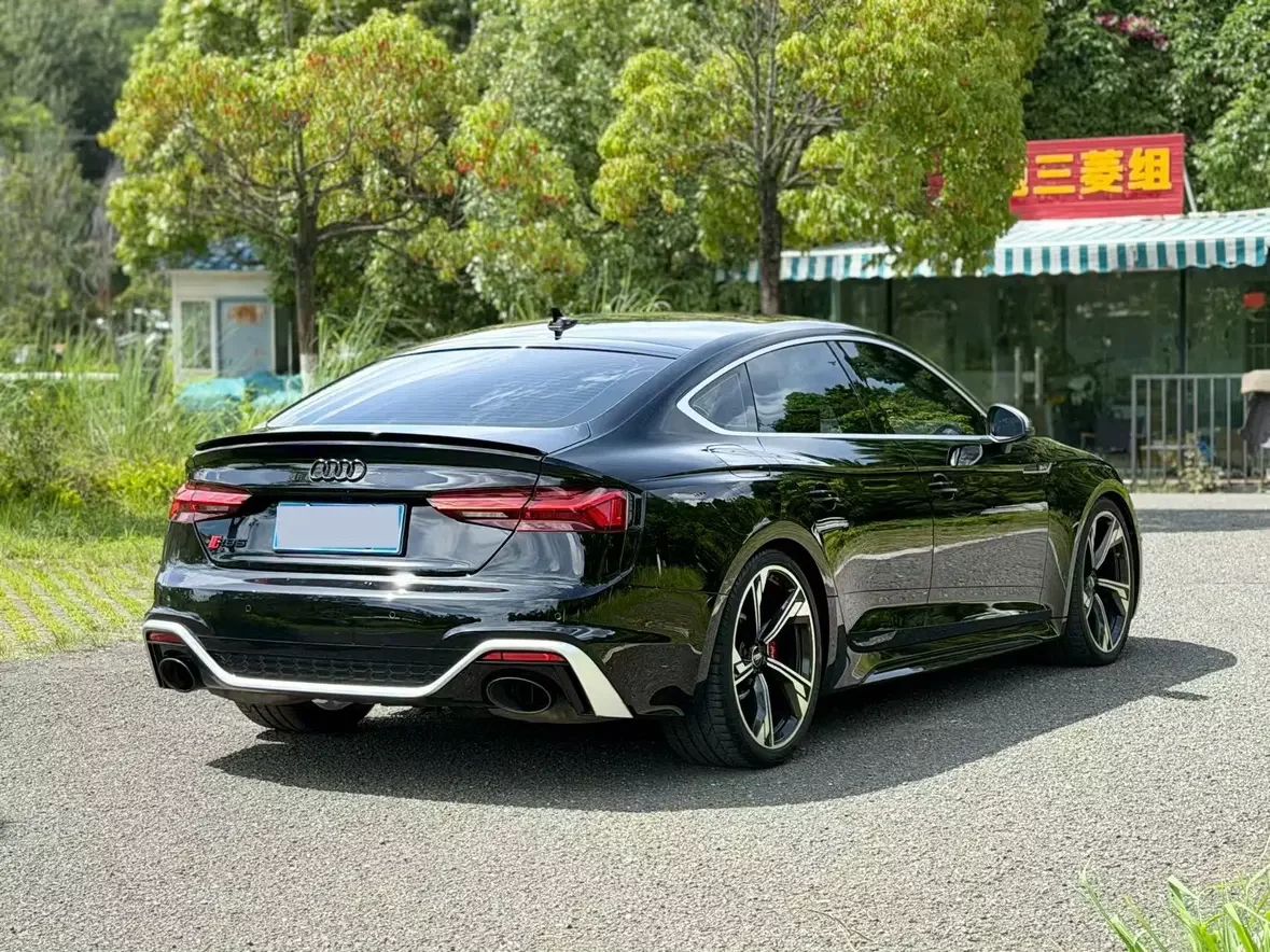 Audi RS 5