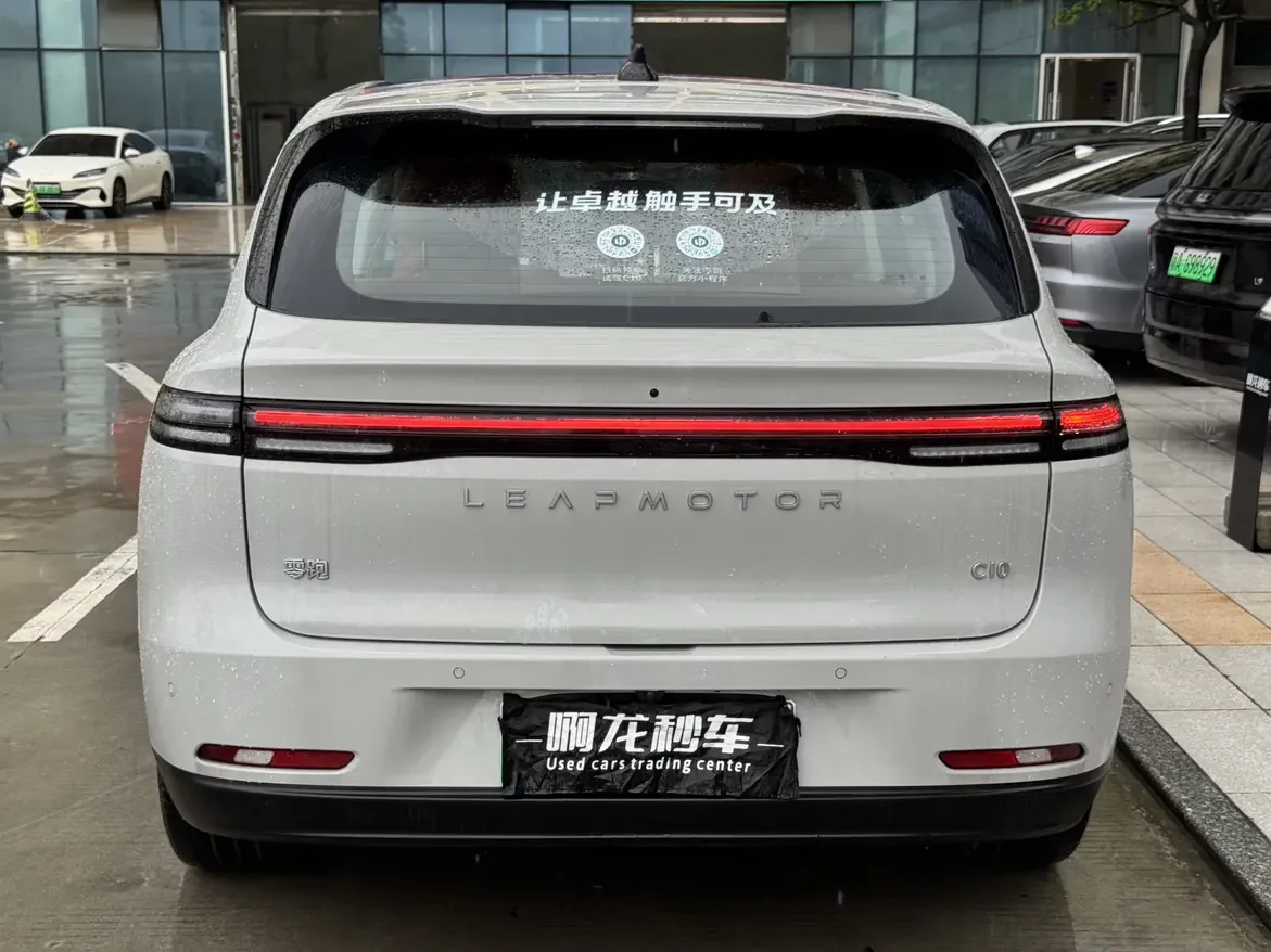 Leapmotor Zero running C10
