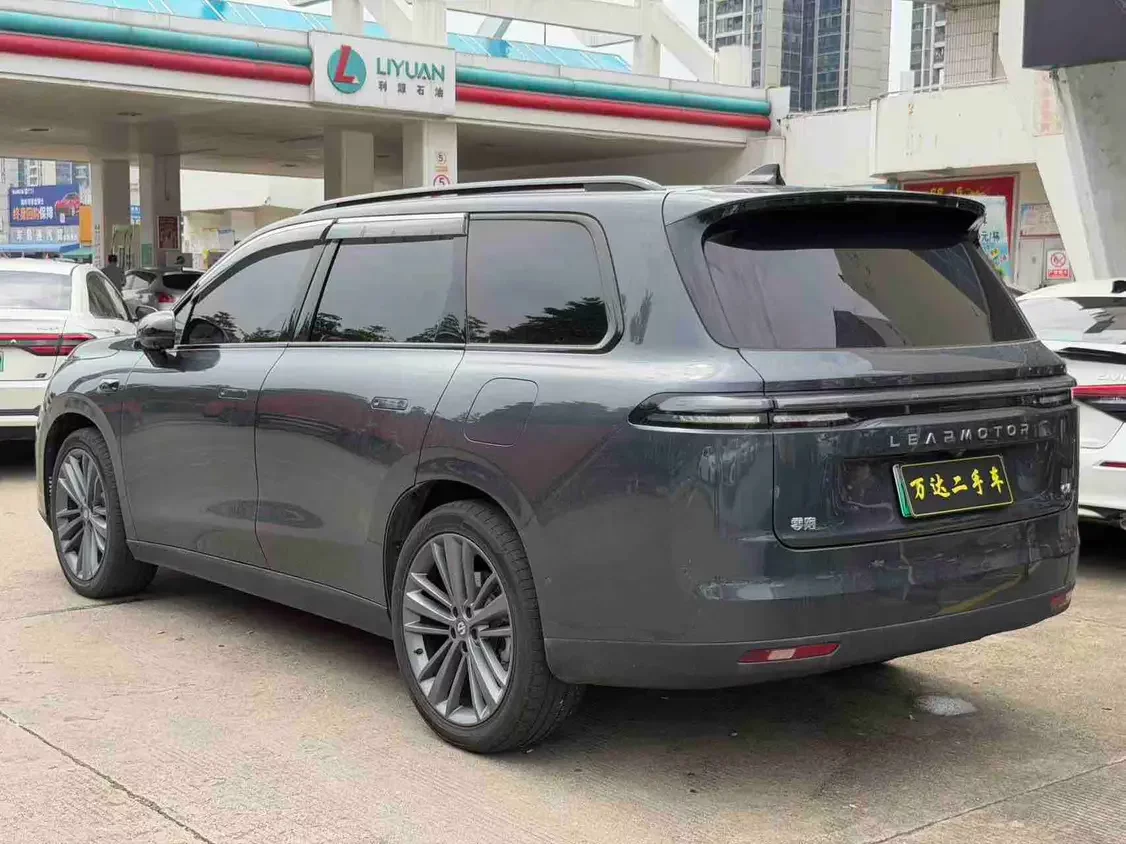 Leapmotor C16