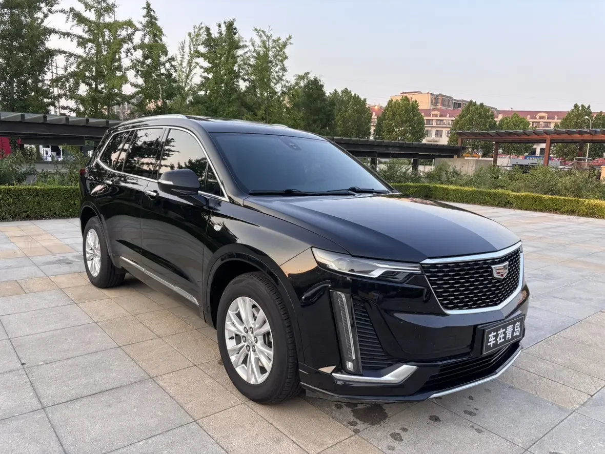 Cadillac XT6