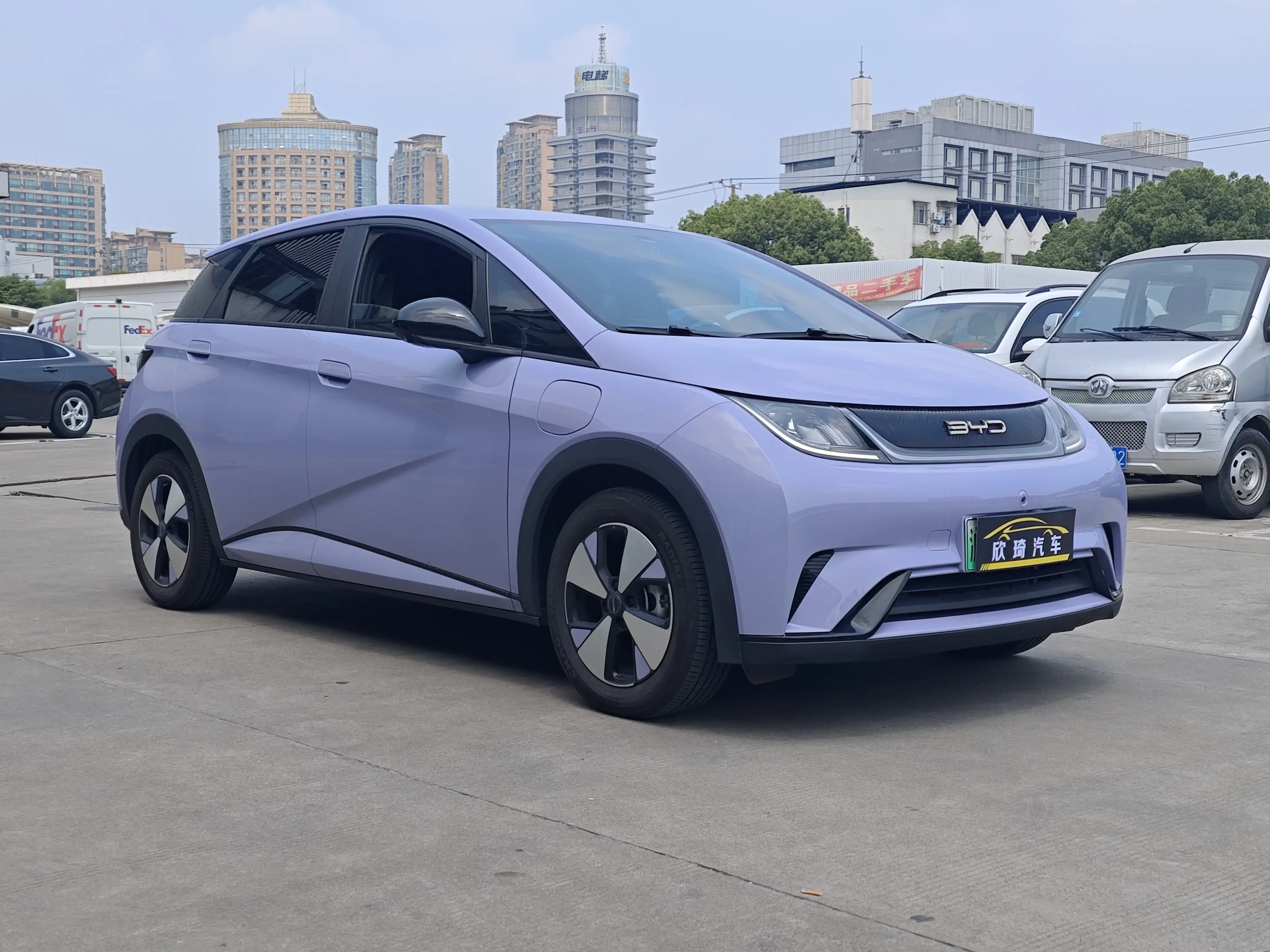 BYD dolphin