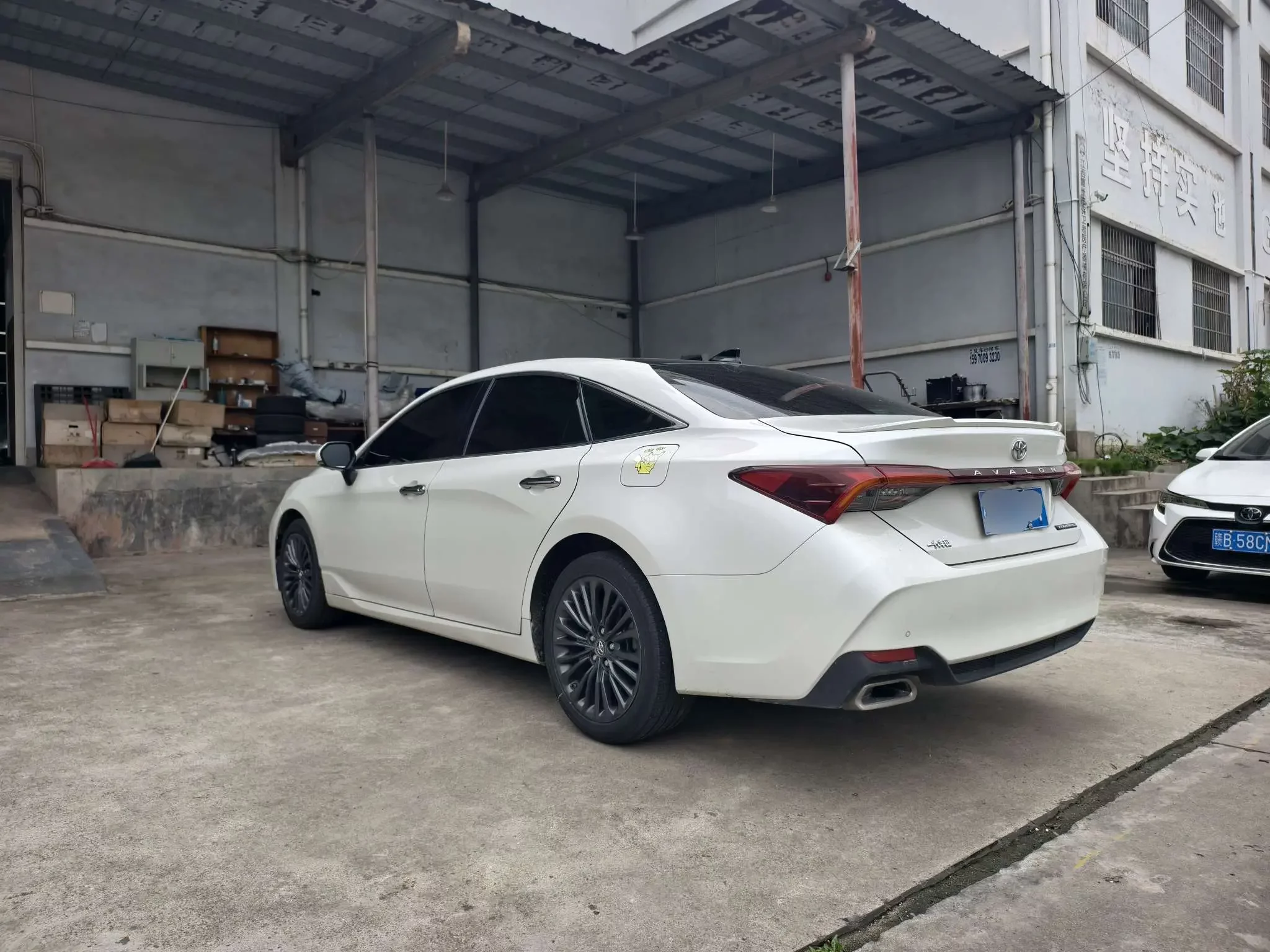Toyota Avalon