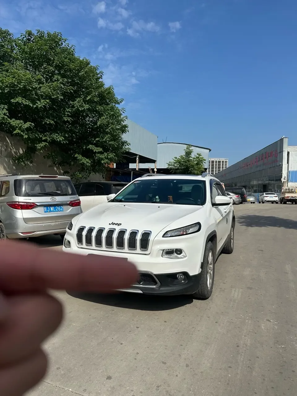Jeep Cherokee  из Китая