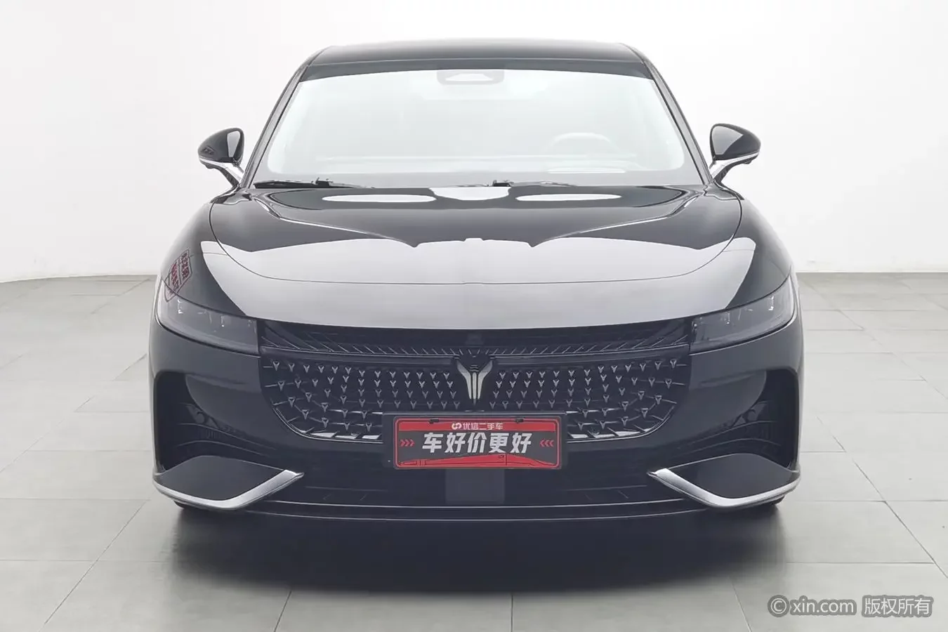 Voyah Passion PHEV  из Китая
