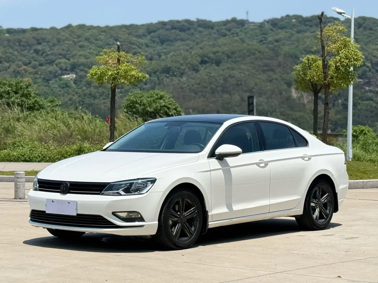 Volkswagen Lamando