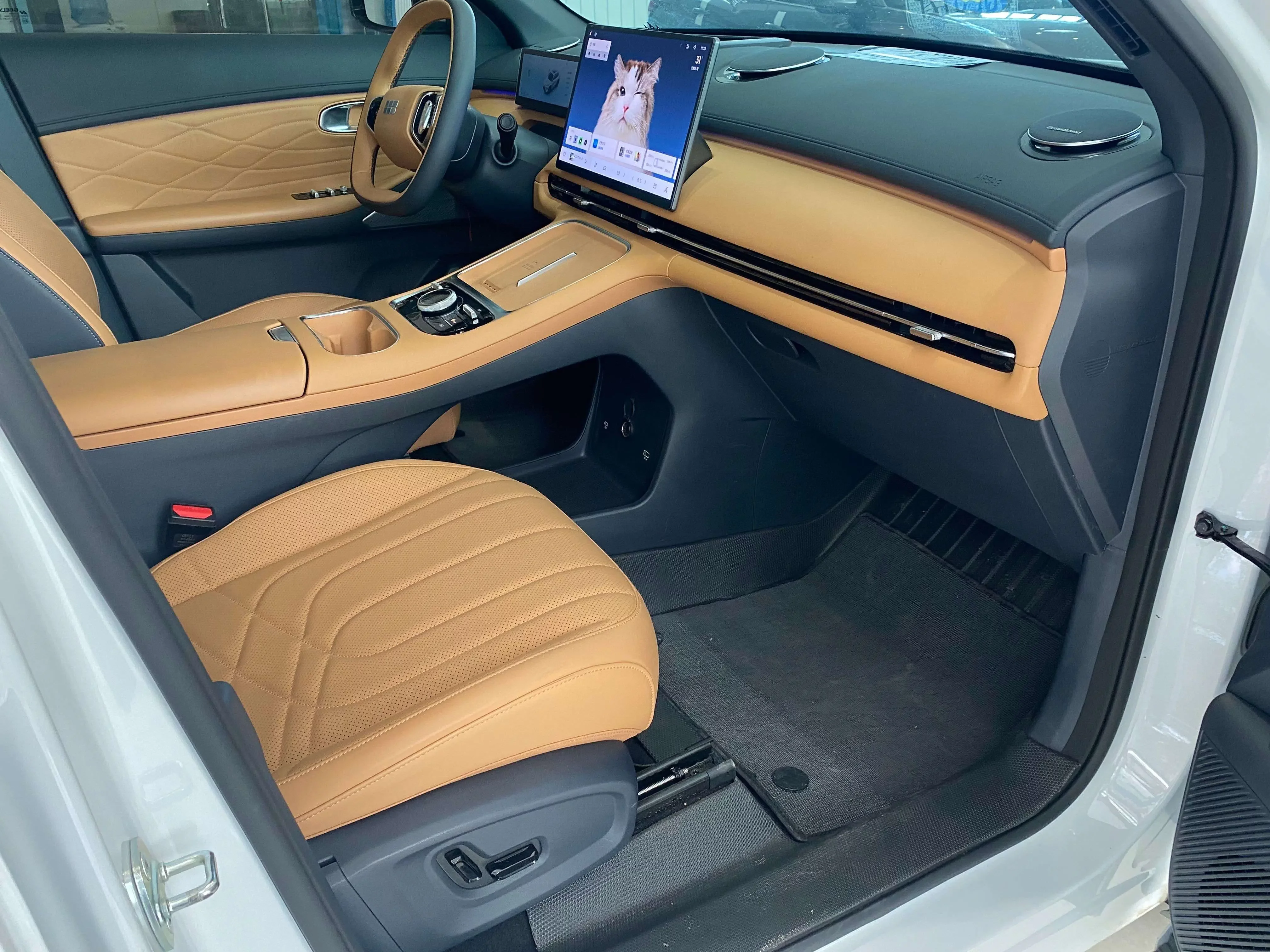Geely Galaxy Starship 7 EM-i