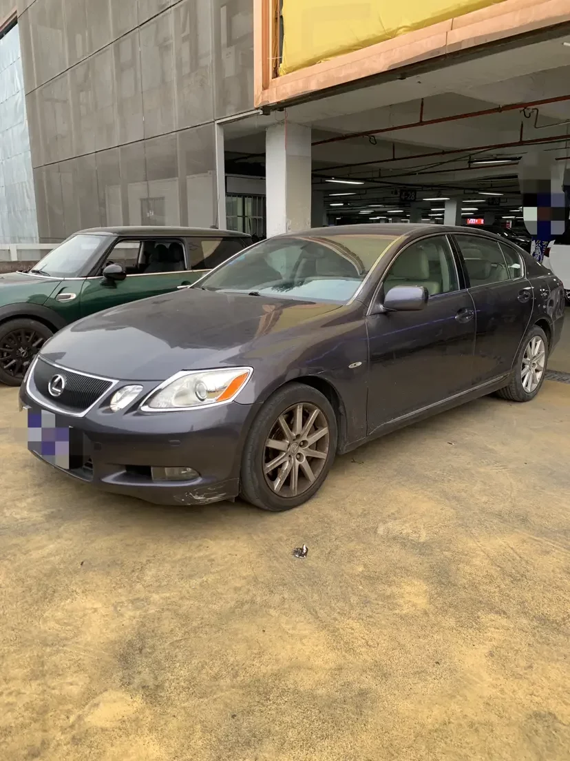 Lexus GS  из Китая