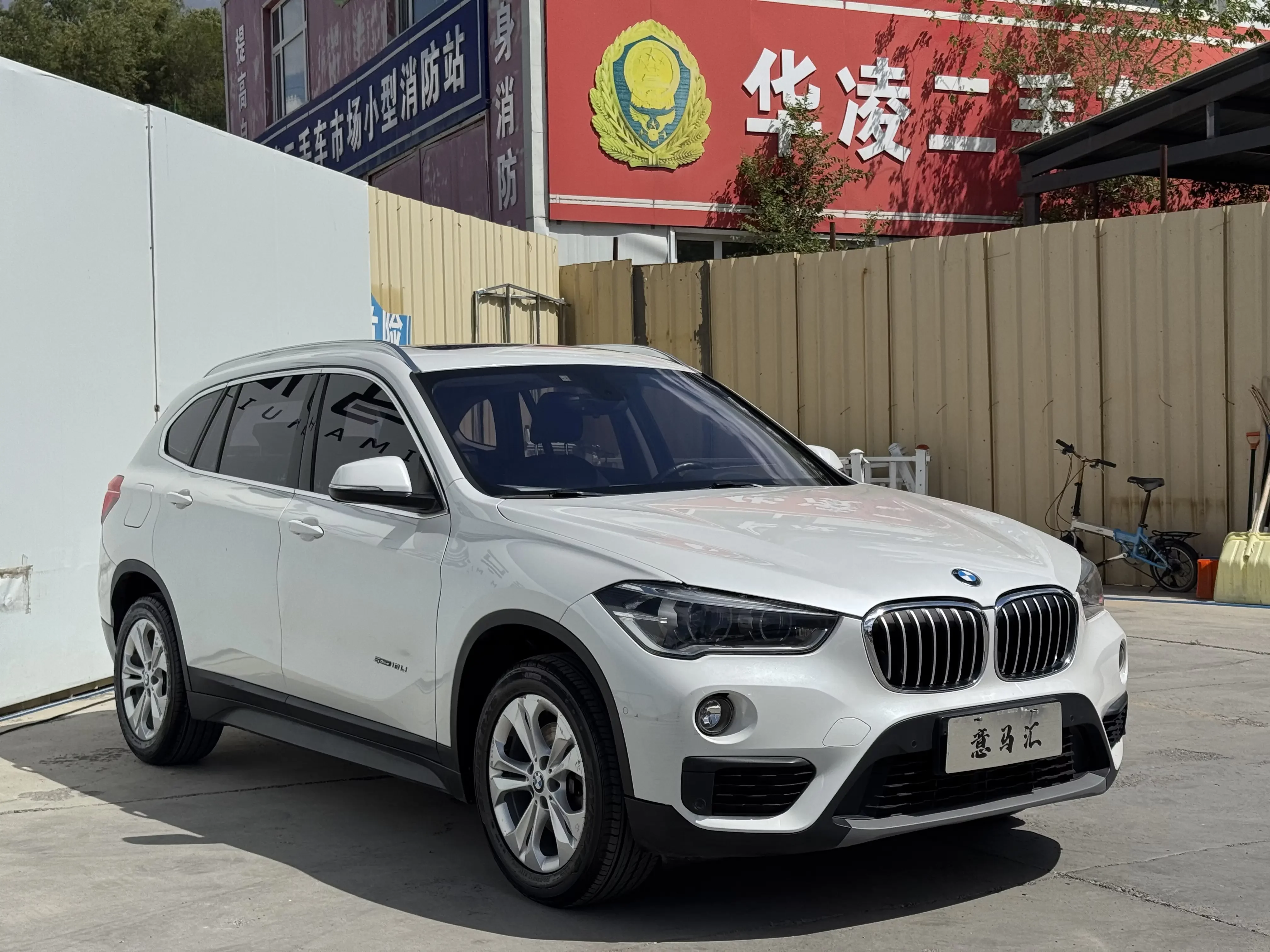 BMW X1