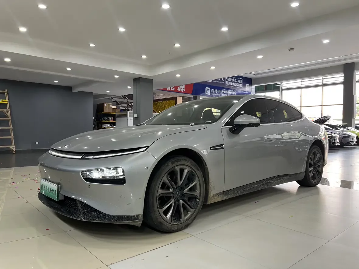 Xpeng P7