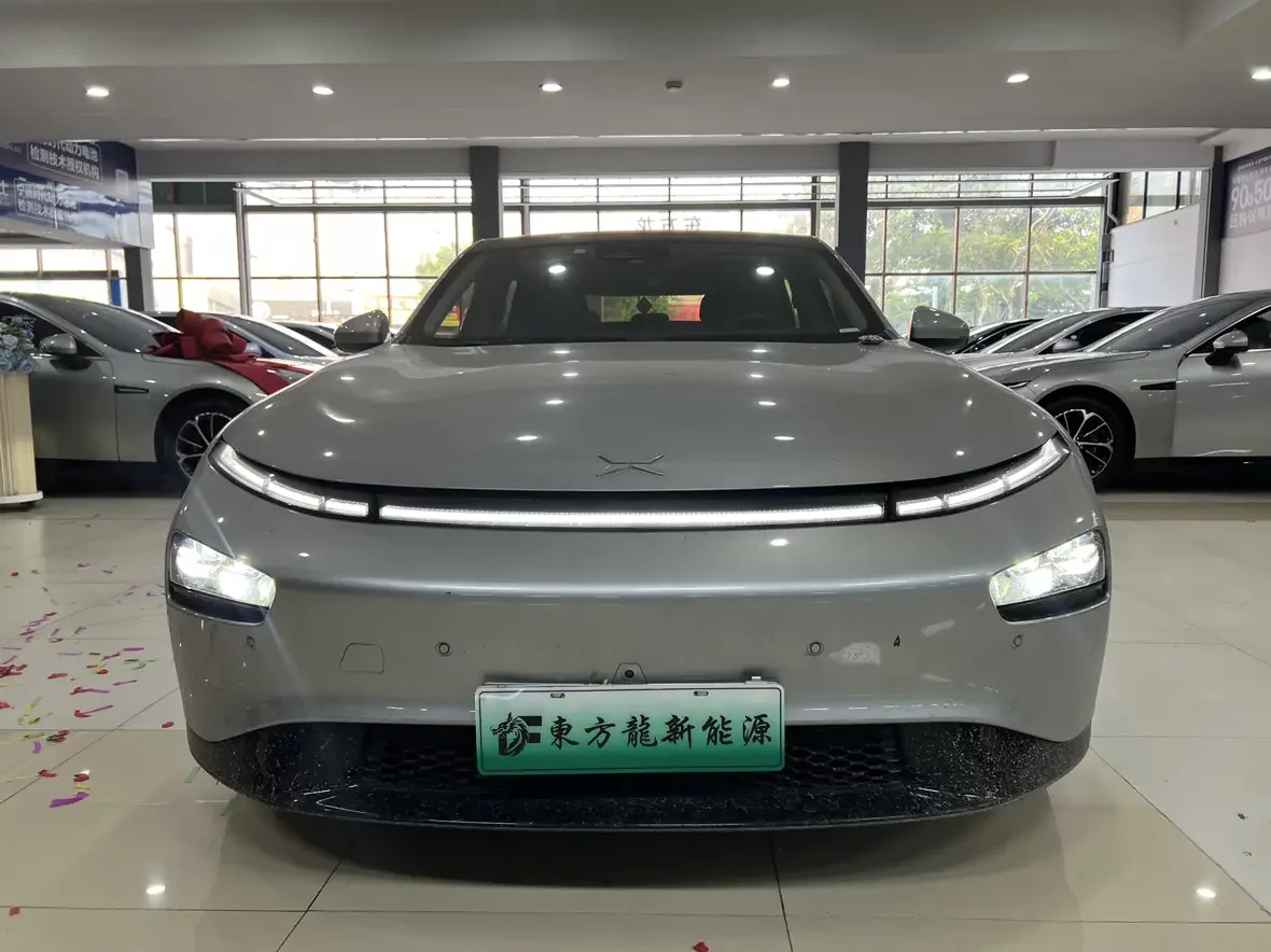 Xpeng P7