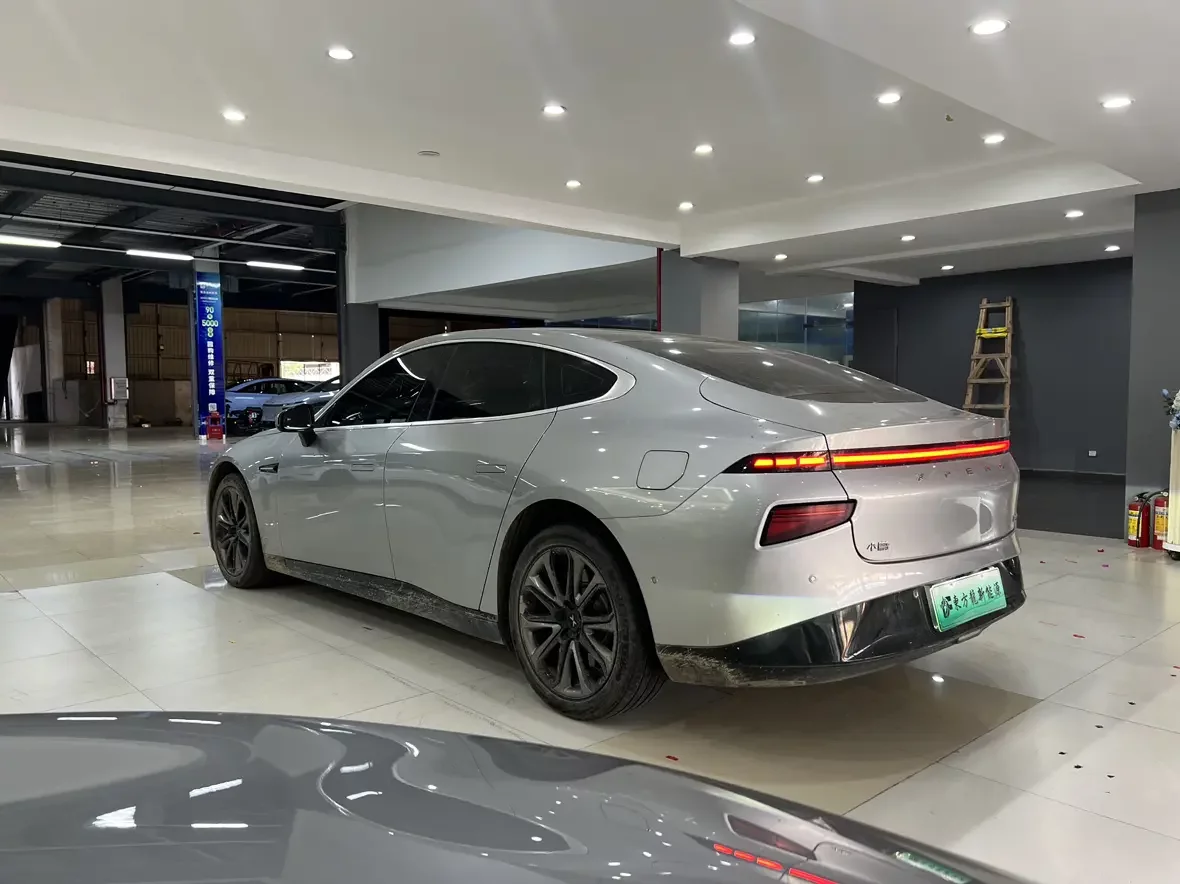 Xpeng P7