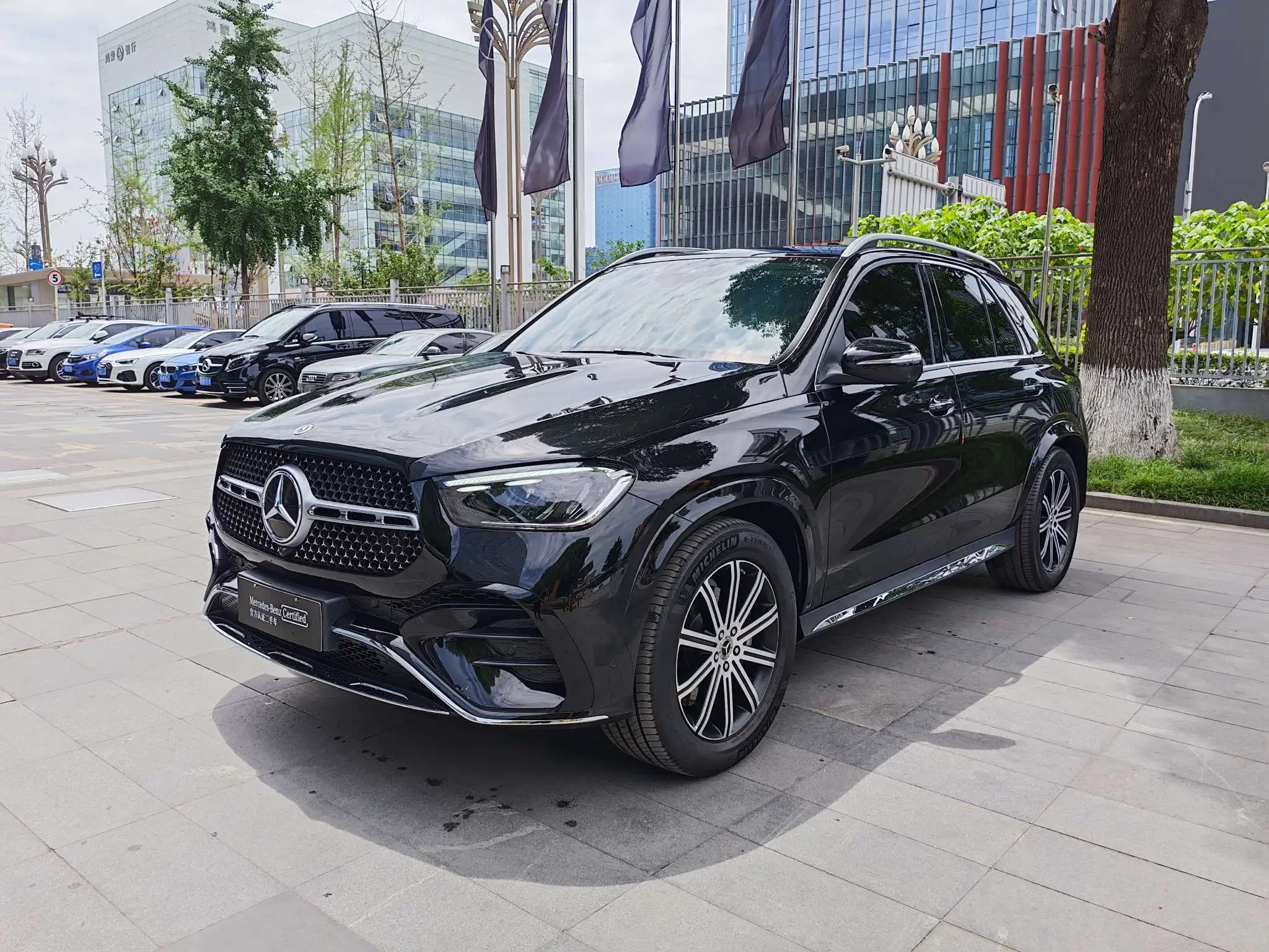 Mercedes-Benz GLE (Imported)